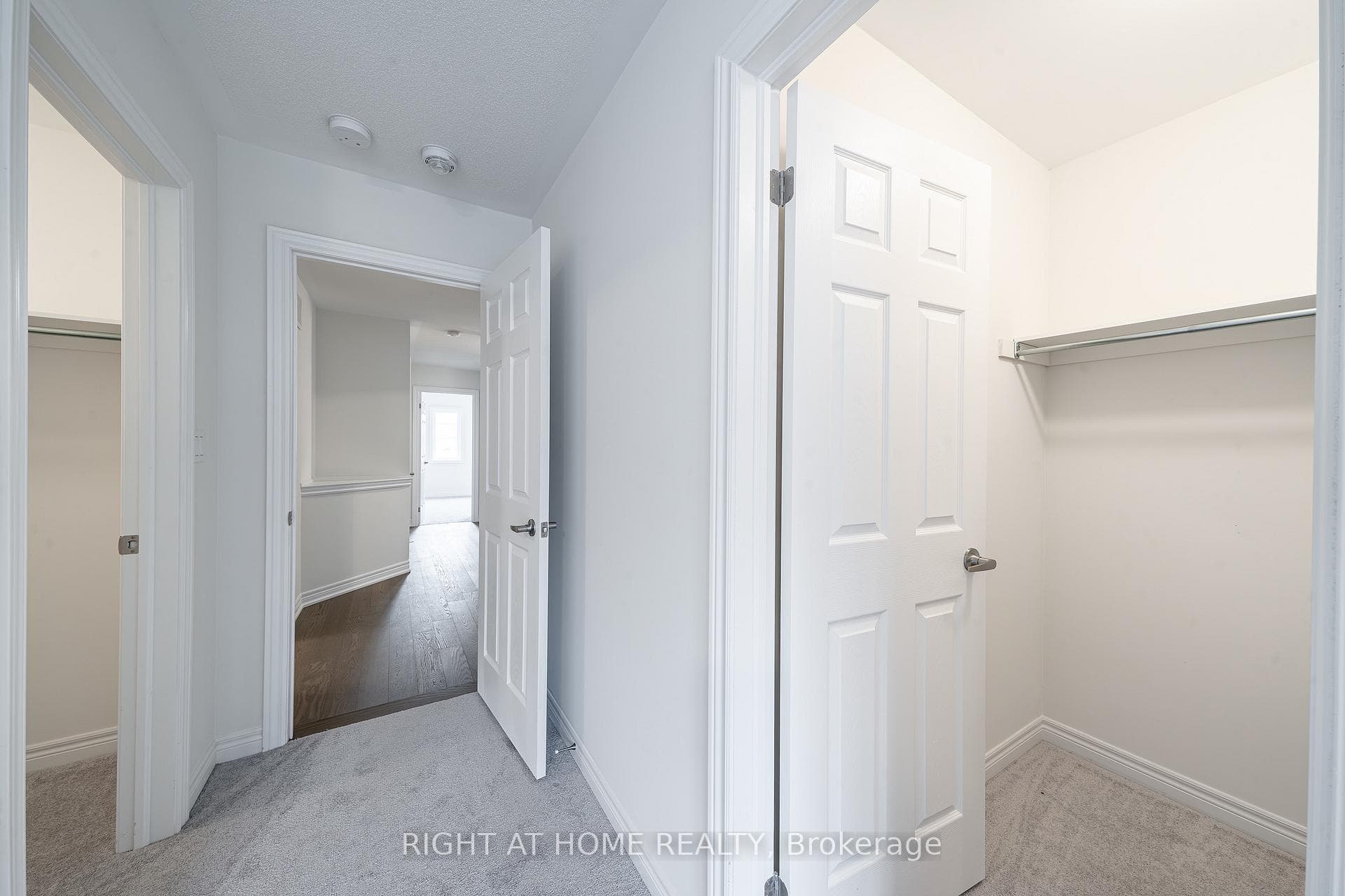 126 Ice Palace Crescent photo 24