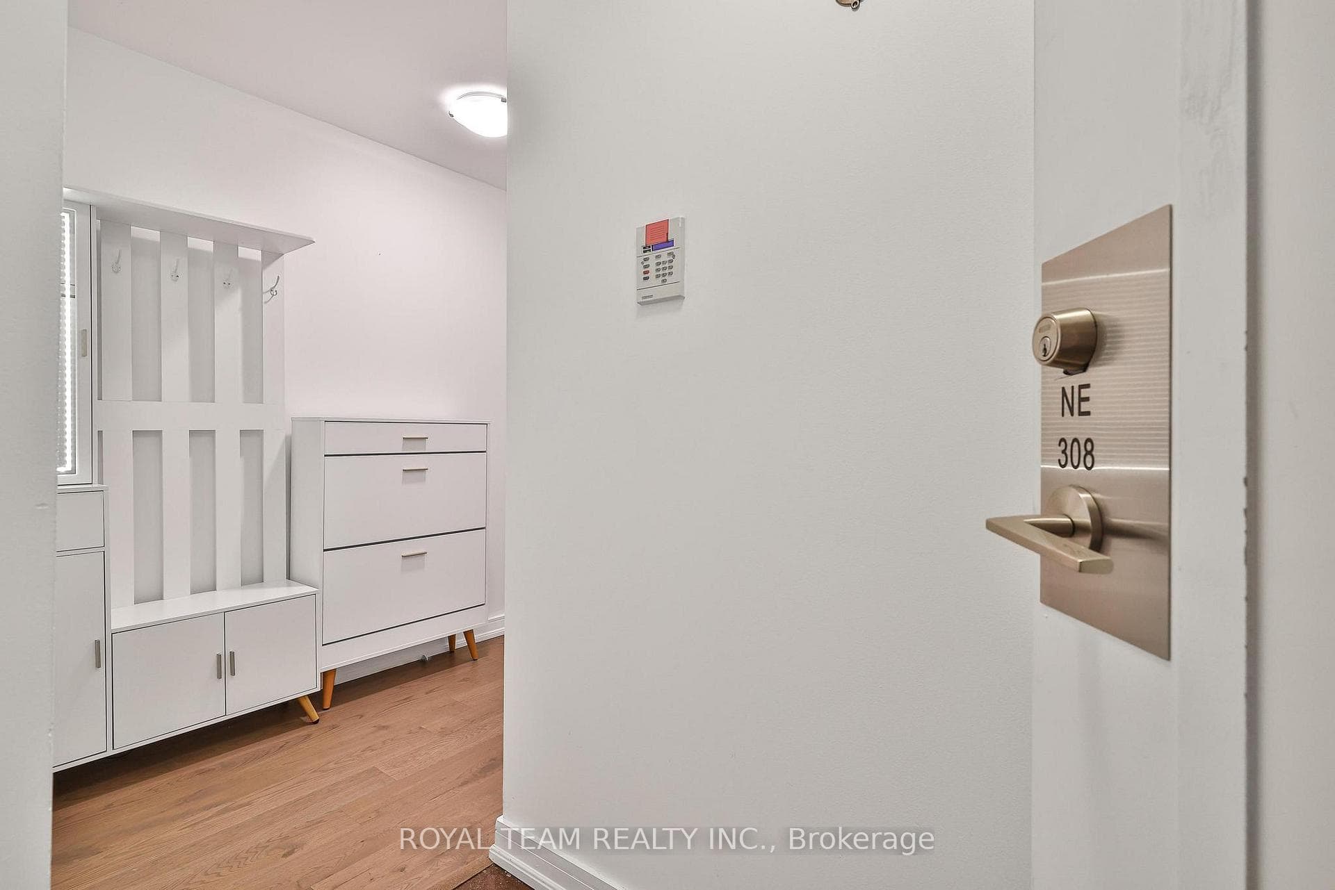 9205 Yonge Street Unit NE-308 photo 4