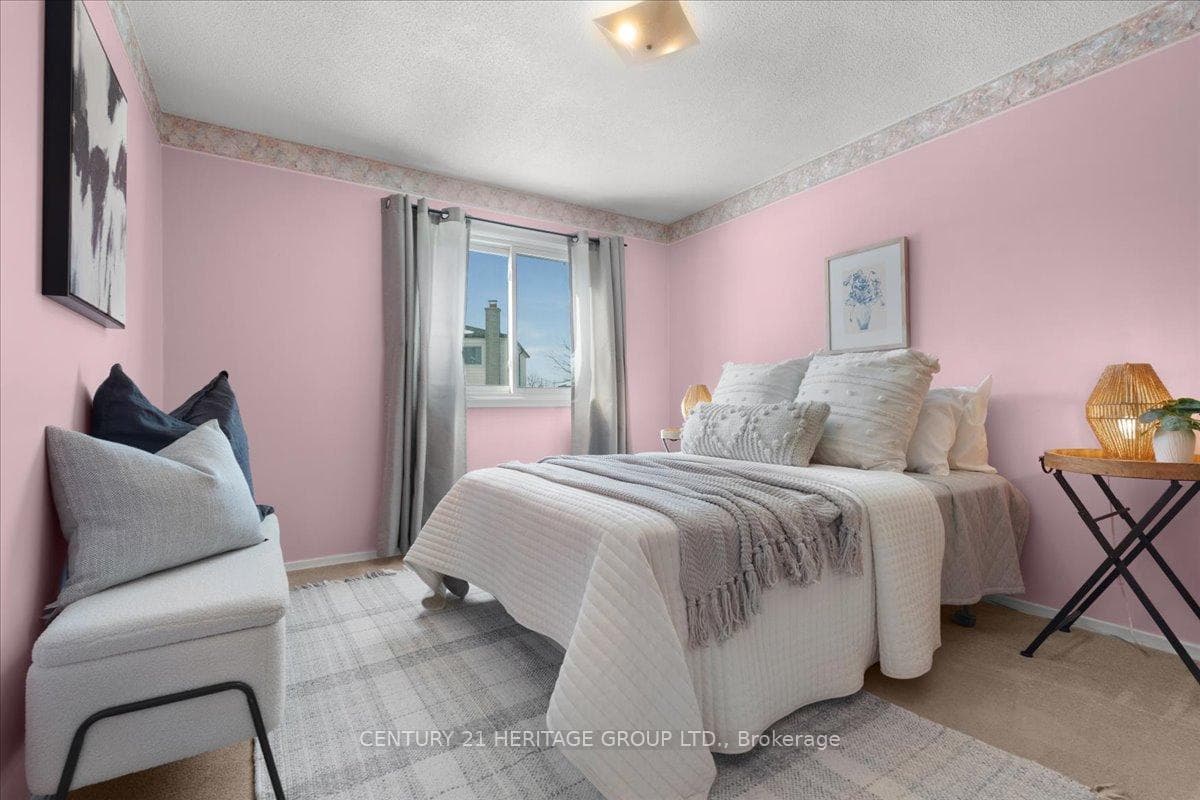 126 Garden Crescent photo 27