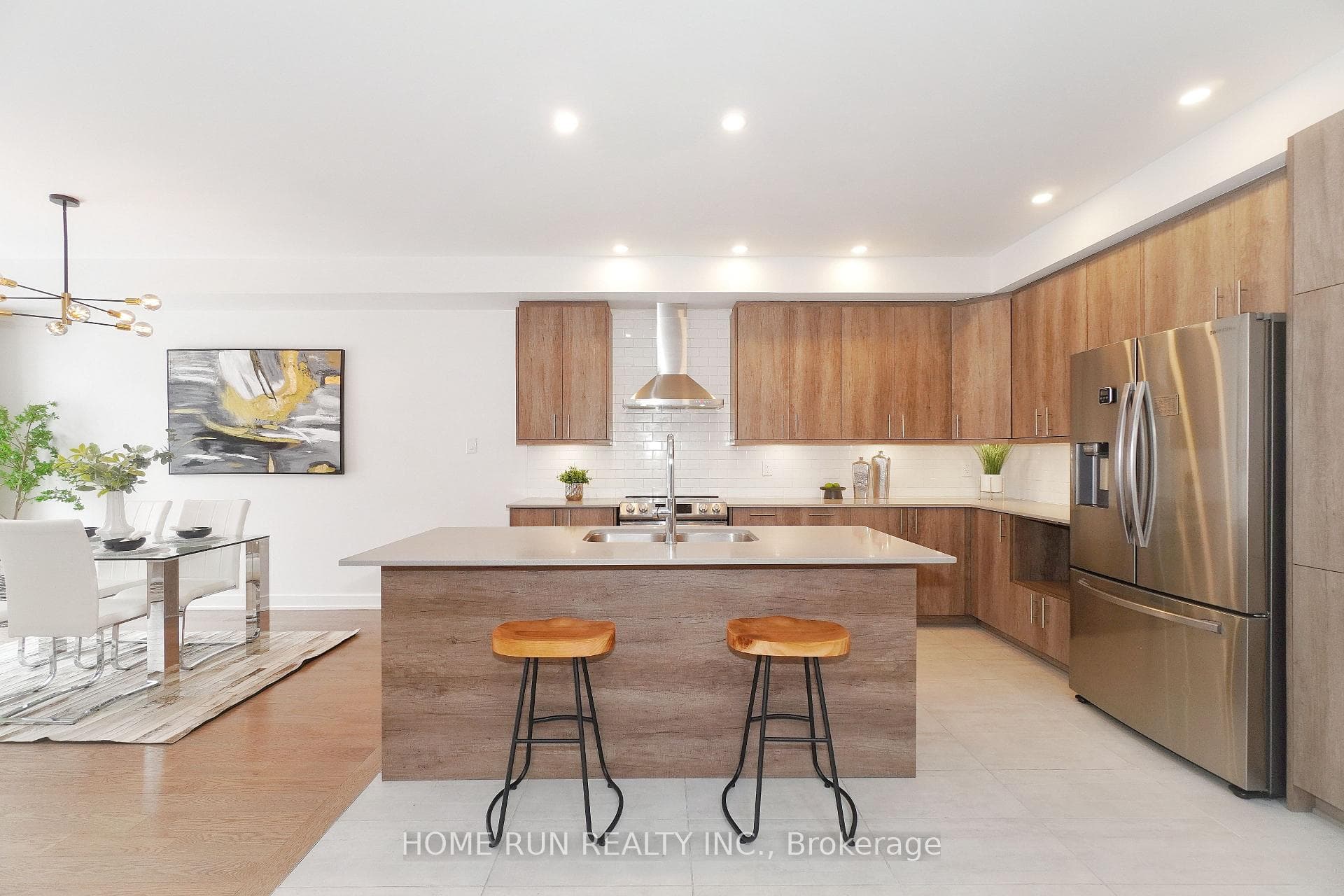 1051 HYDRANGEA Avenue photo 7