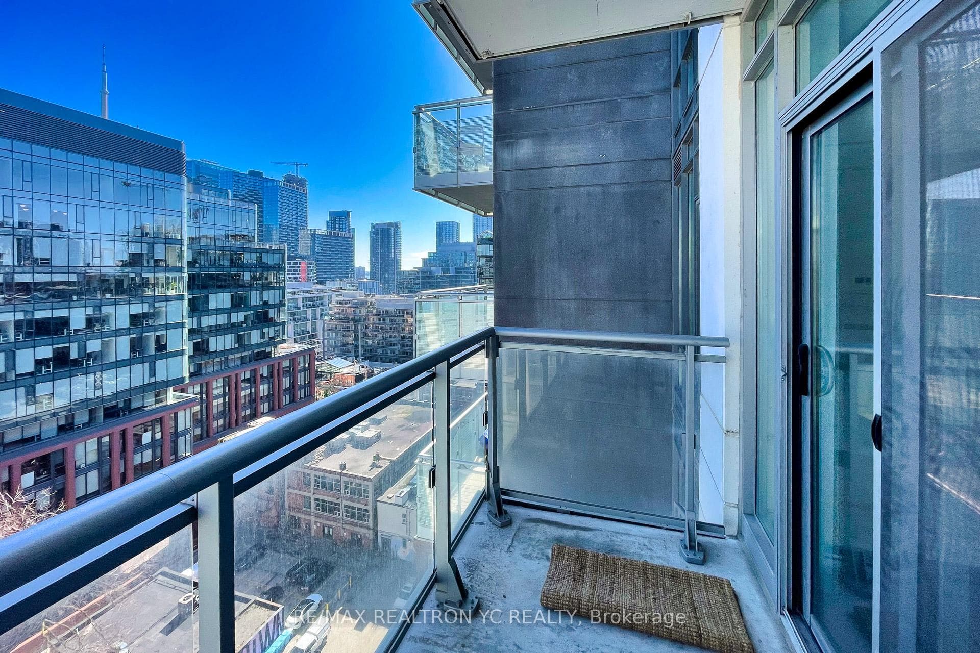 525 Adelaide Street Unit 1724 photo 23