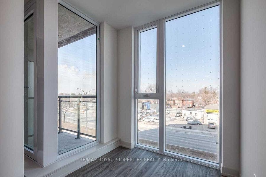 90 Glen Everest Road Unit 403 photo 6
