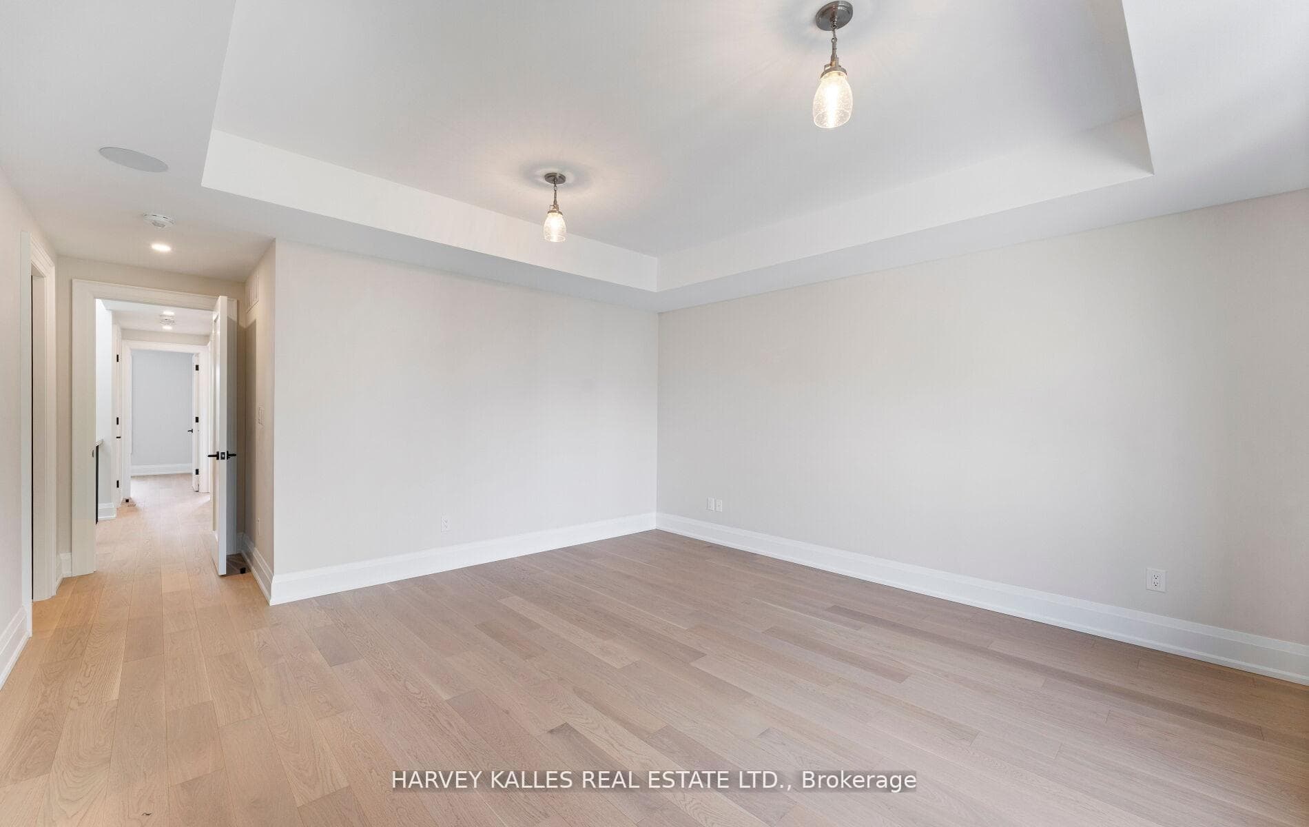 94 Prince Edward Drive photo 30