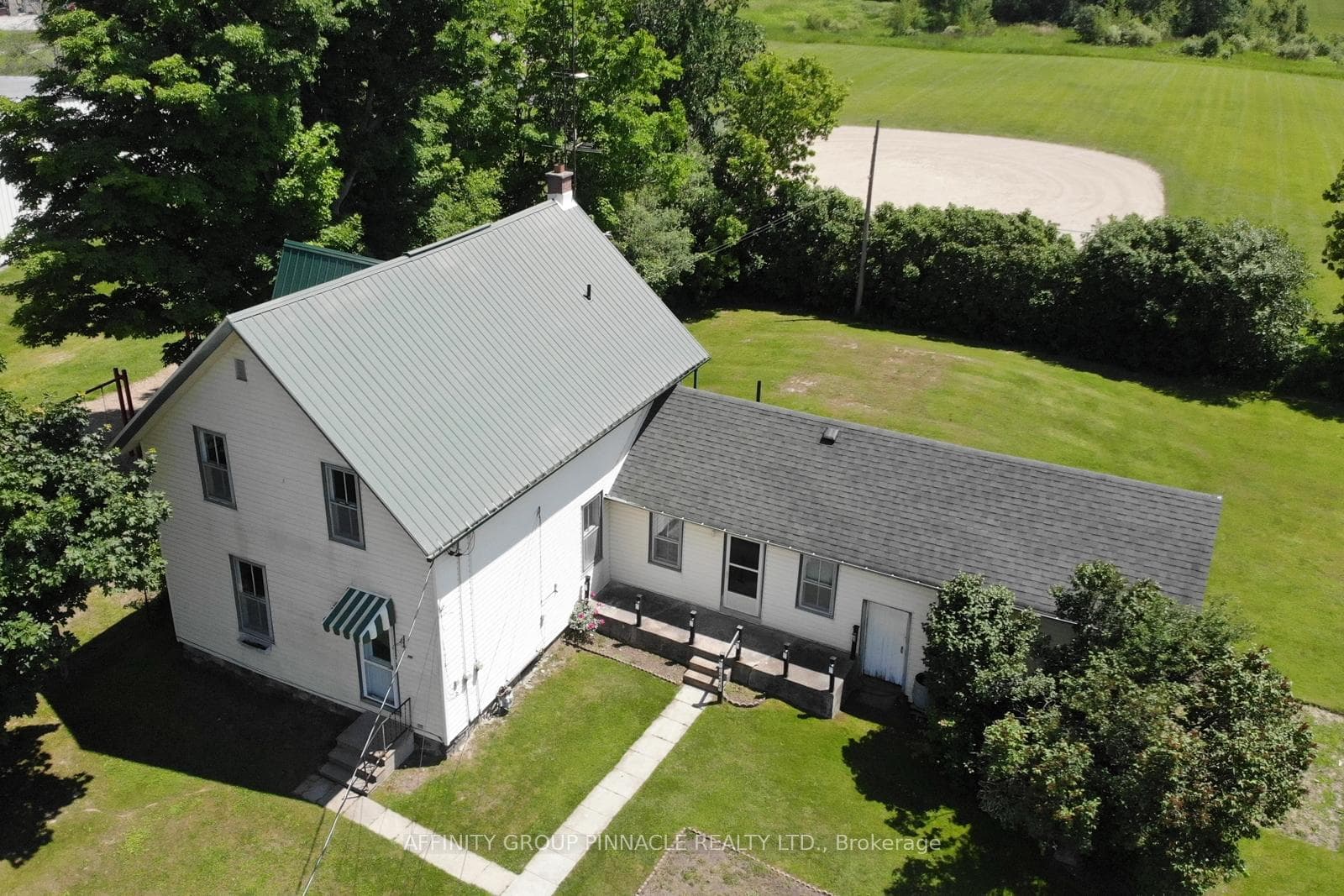 290 Pigeon Creek Road photo 12