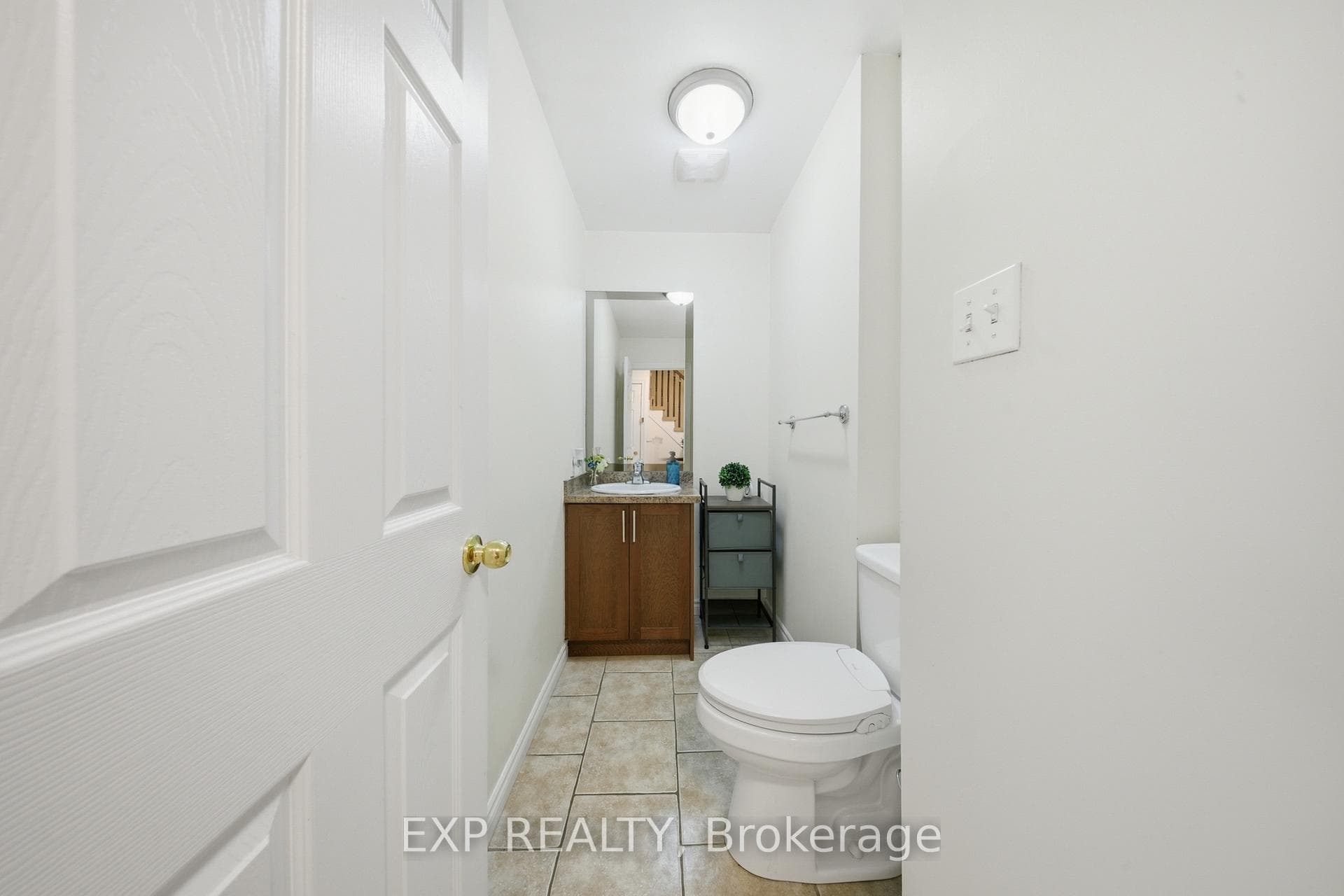 35 Thames Way photo 8