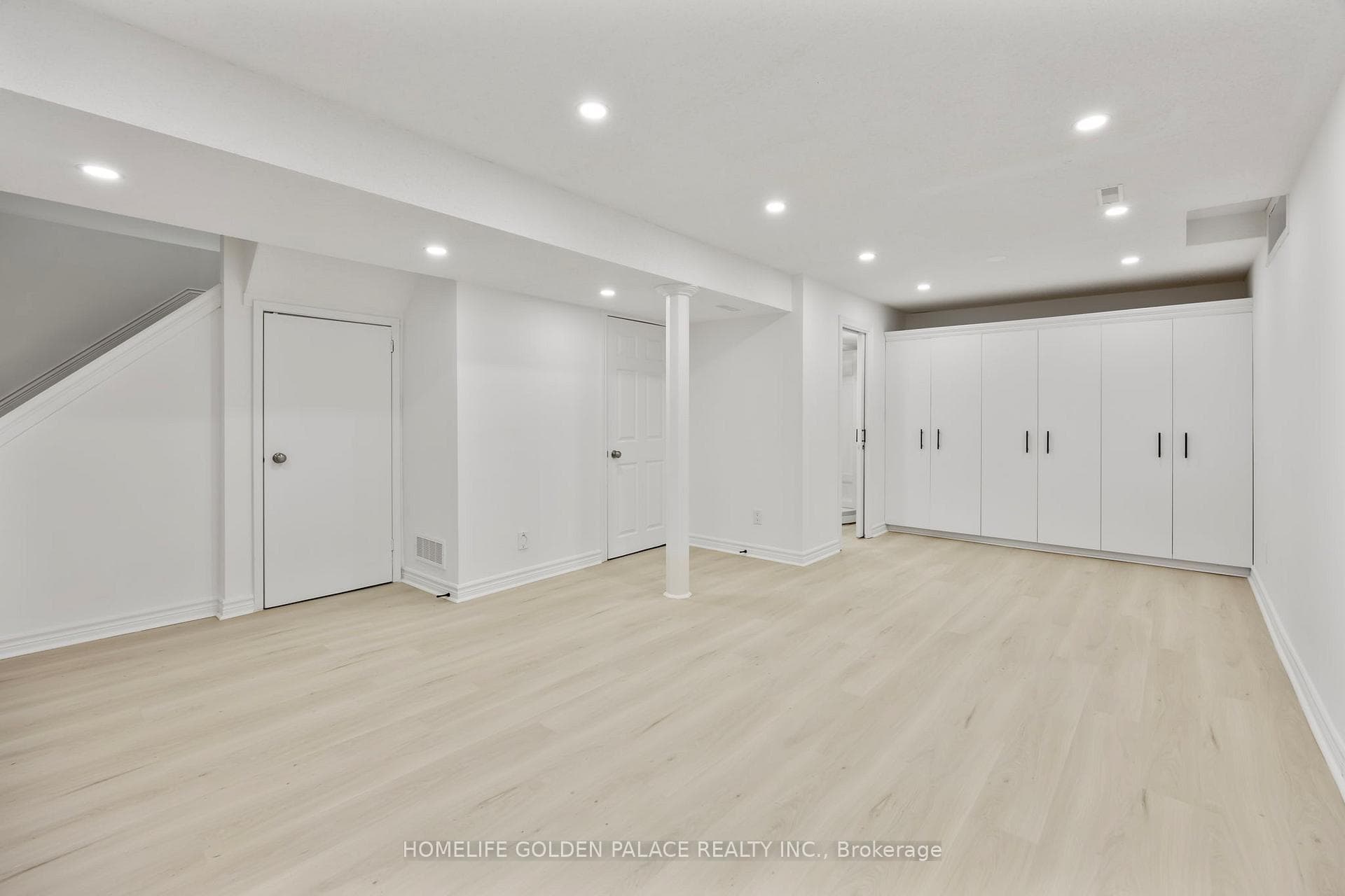 36 Moonlight Lane photo 32