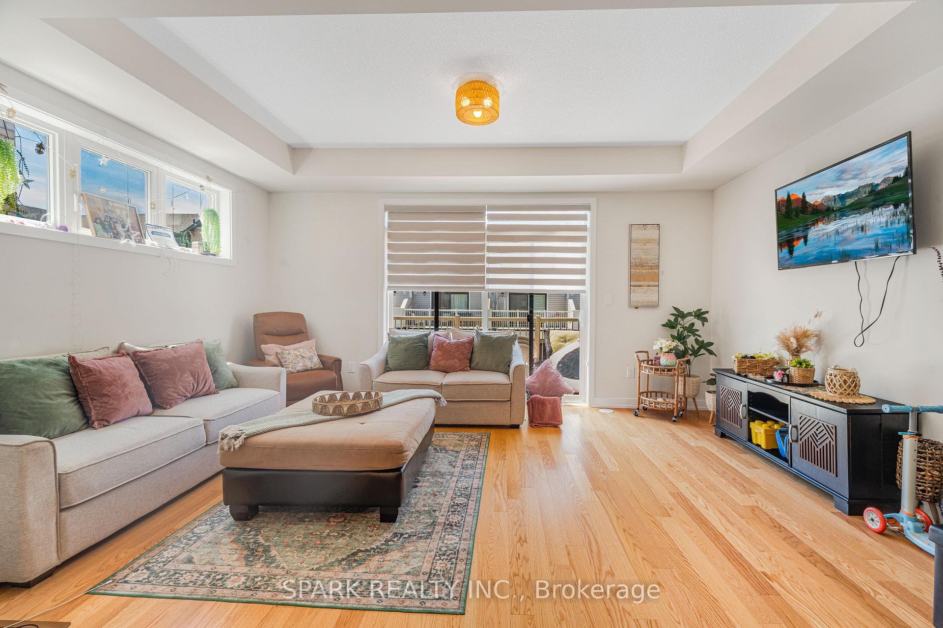 226 Melody Lane photo 13