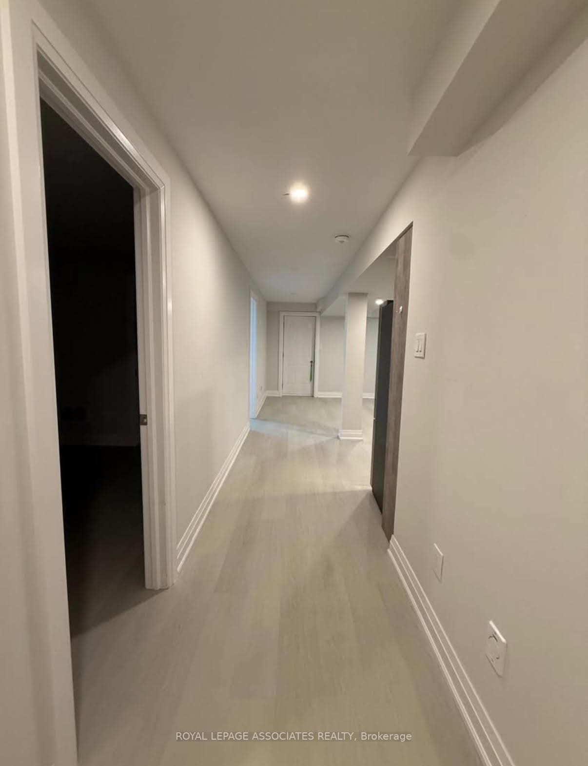 45 John Street Unit Basement photo 4