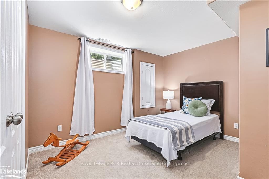 3 BARR Street photo 24