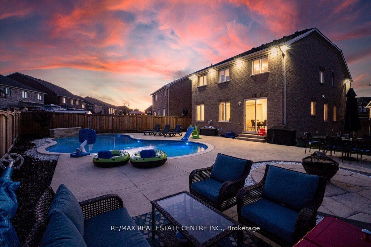 34 HAMILTON Court photo 38