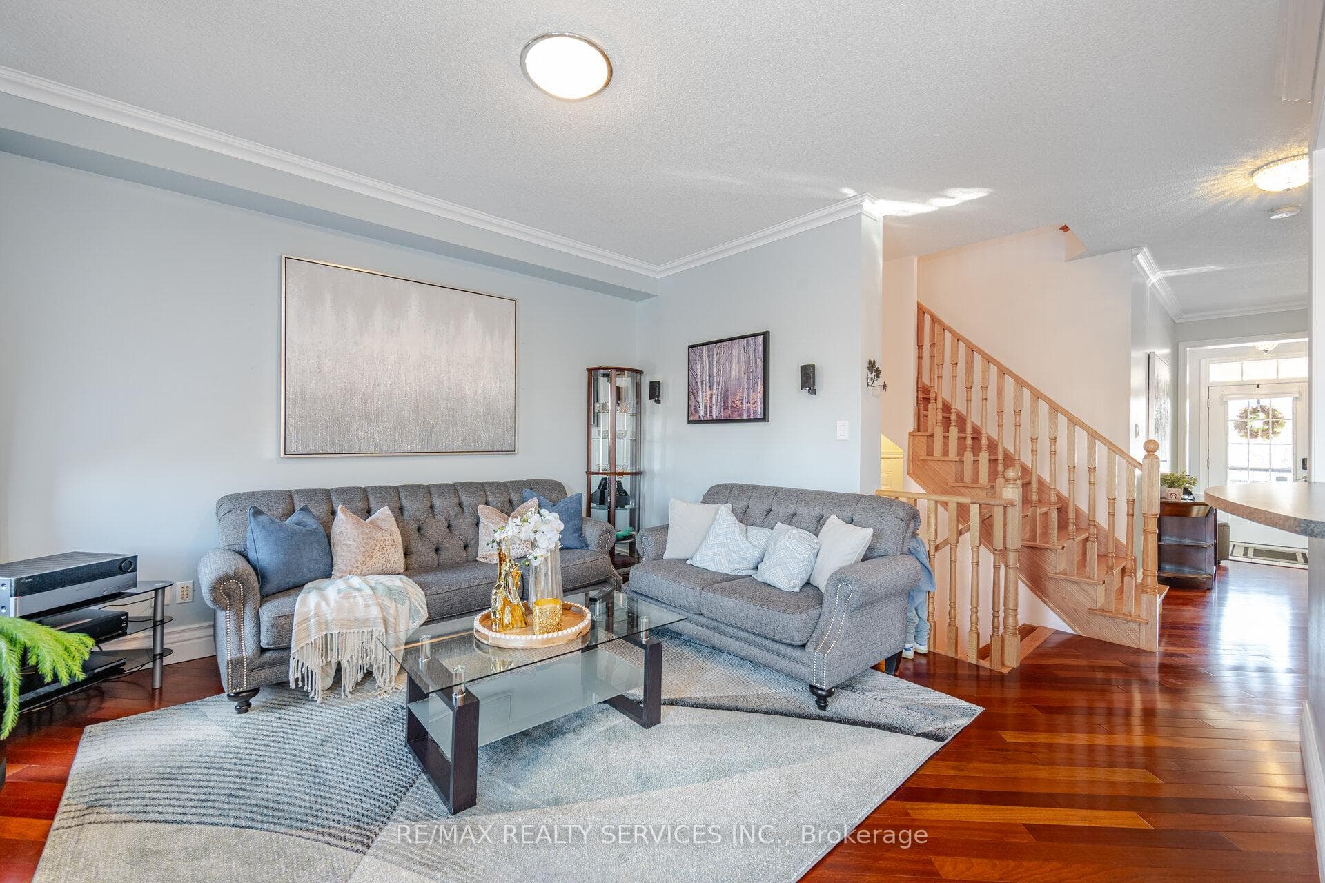 82 Begonia Crescent photo 5