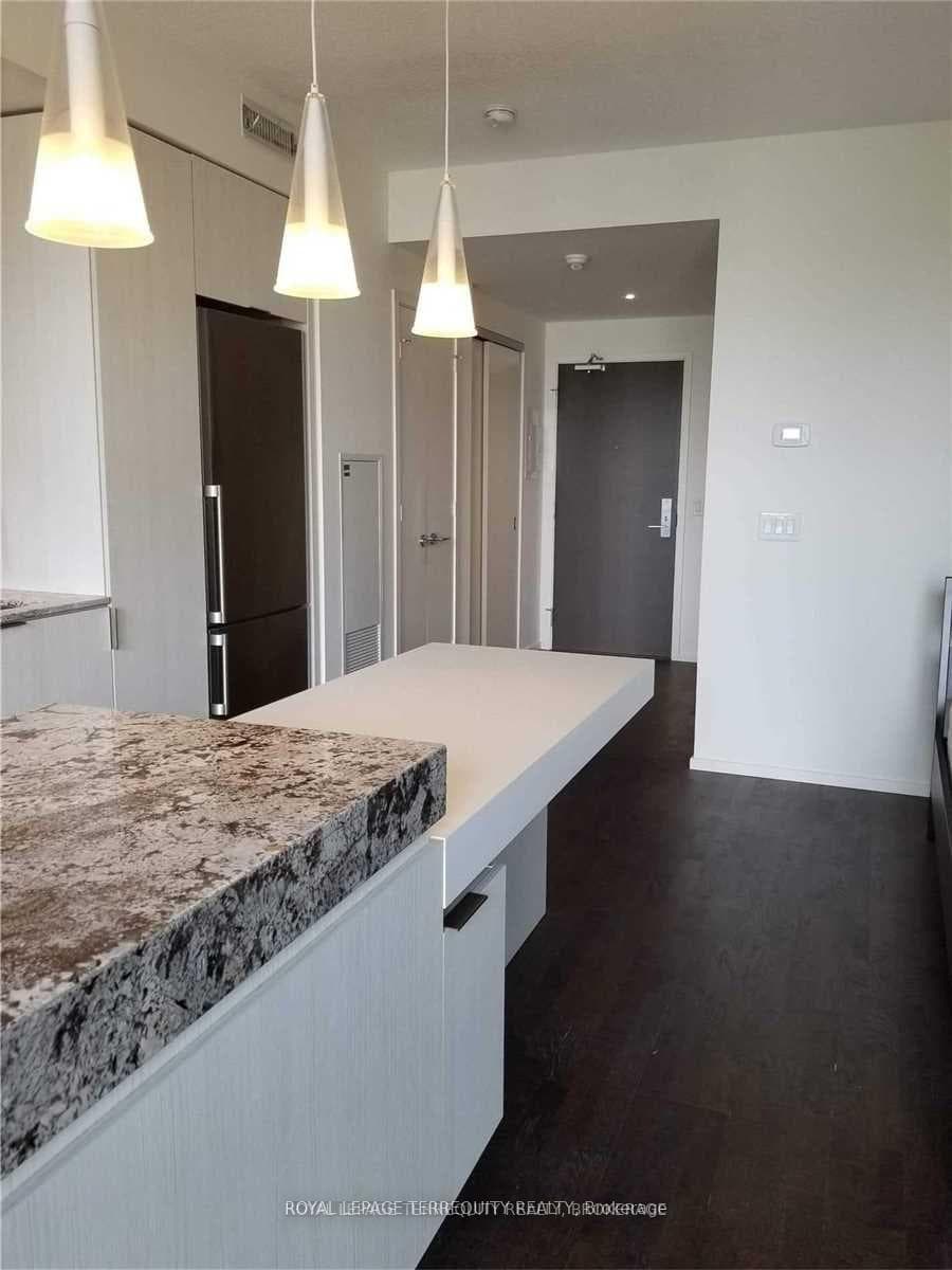 101 Charles Street Unit 1209 photo 4