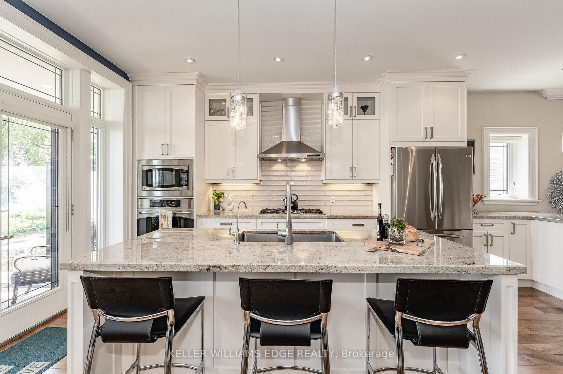1081 Beach Boulevard photo 22