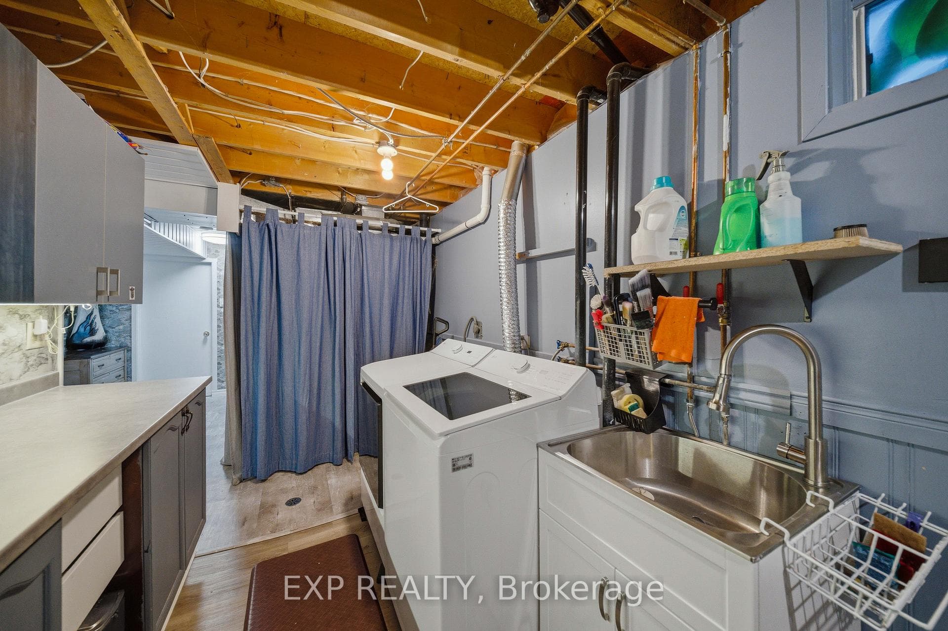129 PIMPRENELLE Terrace photo 33