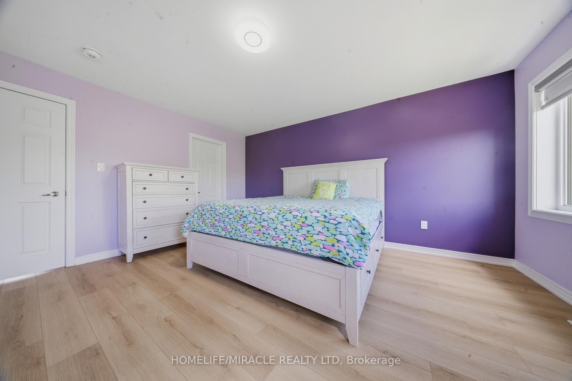 166 DEERPATH Drive Unit 32 photo 18