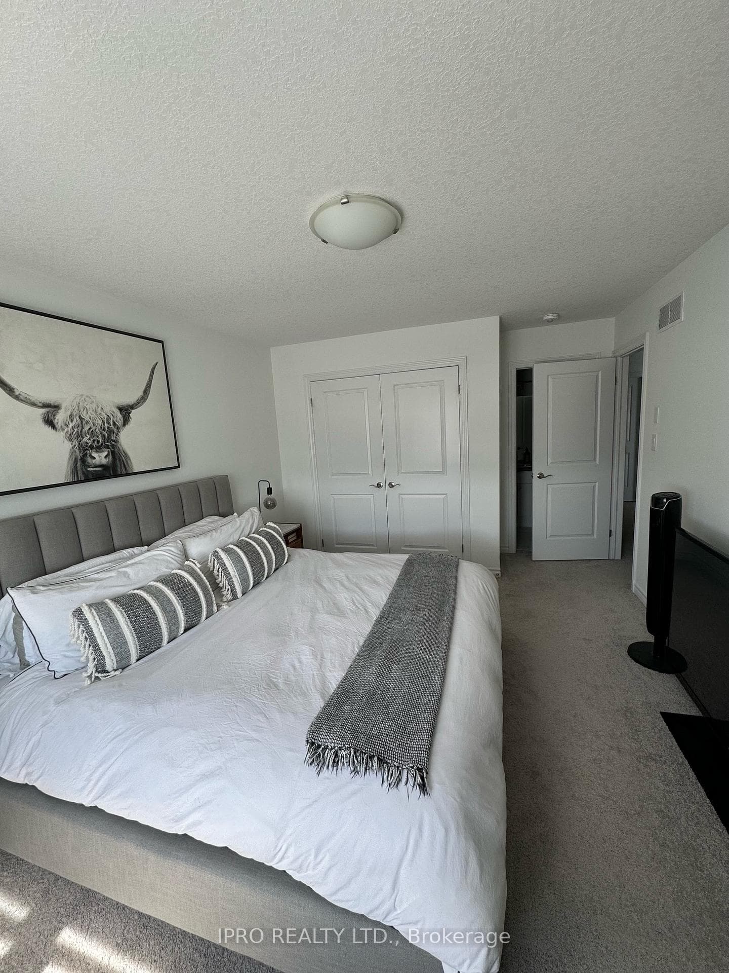 1752 Finley Crescent photo 18