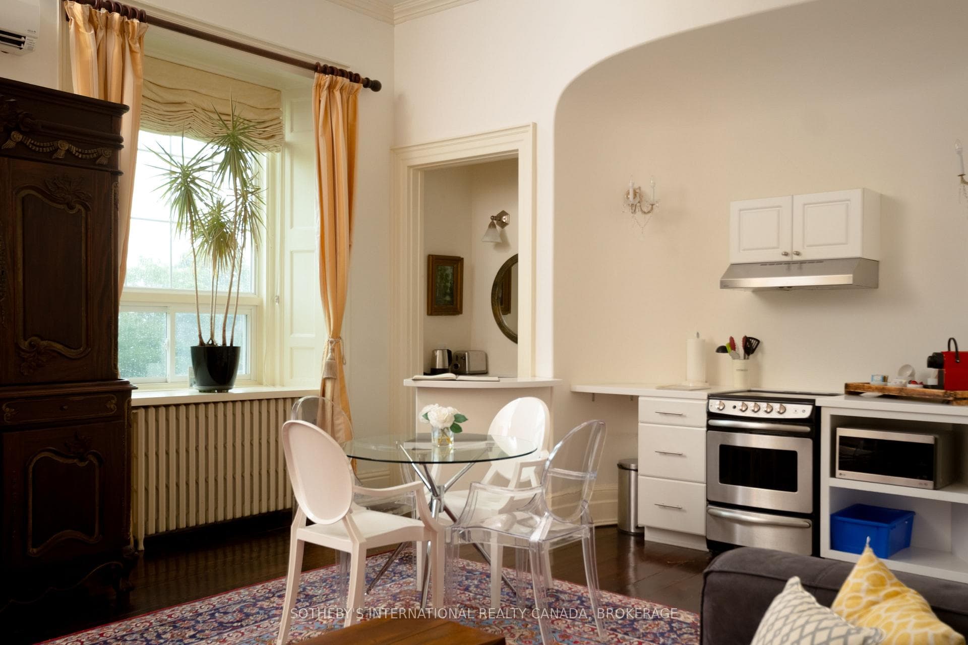 Sopwell Suite