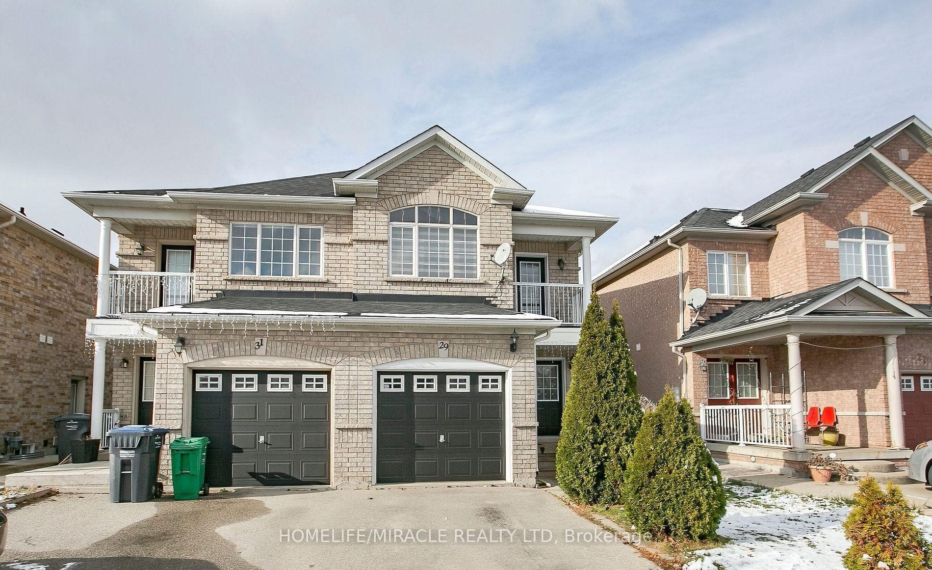 29 Dewridge Court photo 2