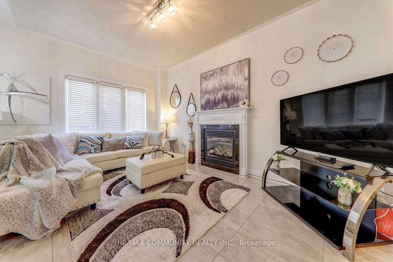 69 Clearfield Drive photo 10