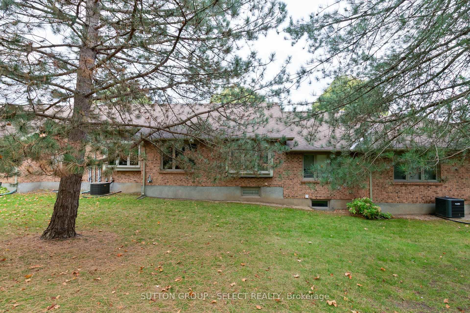 1443 Commissioners Road Unit 37 photo 44
