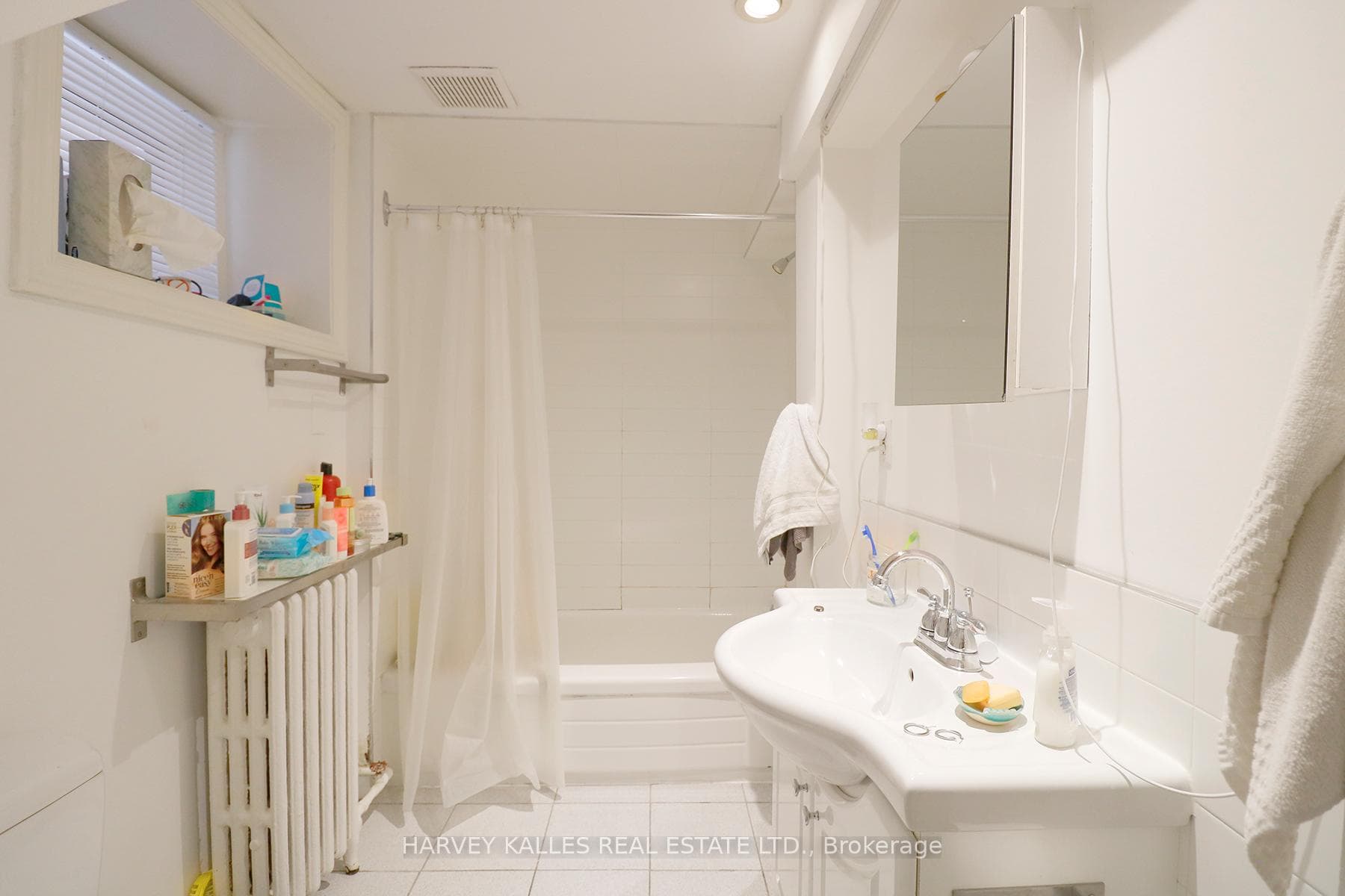 107 Concord Avenue Unit B1 photo 7