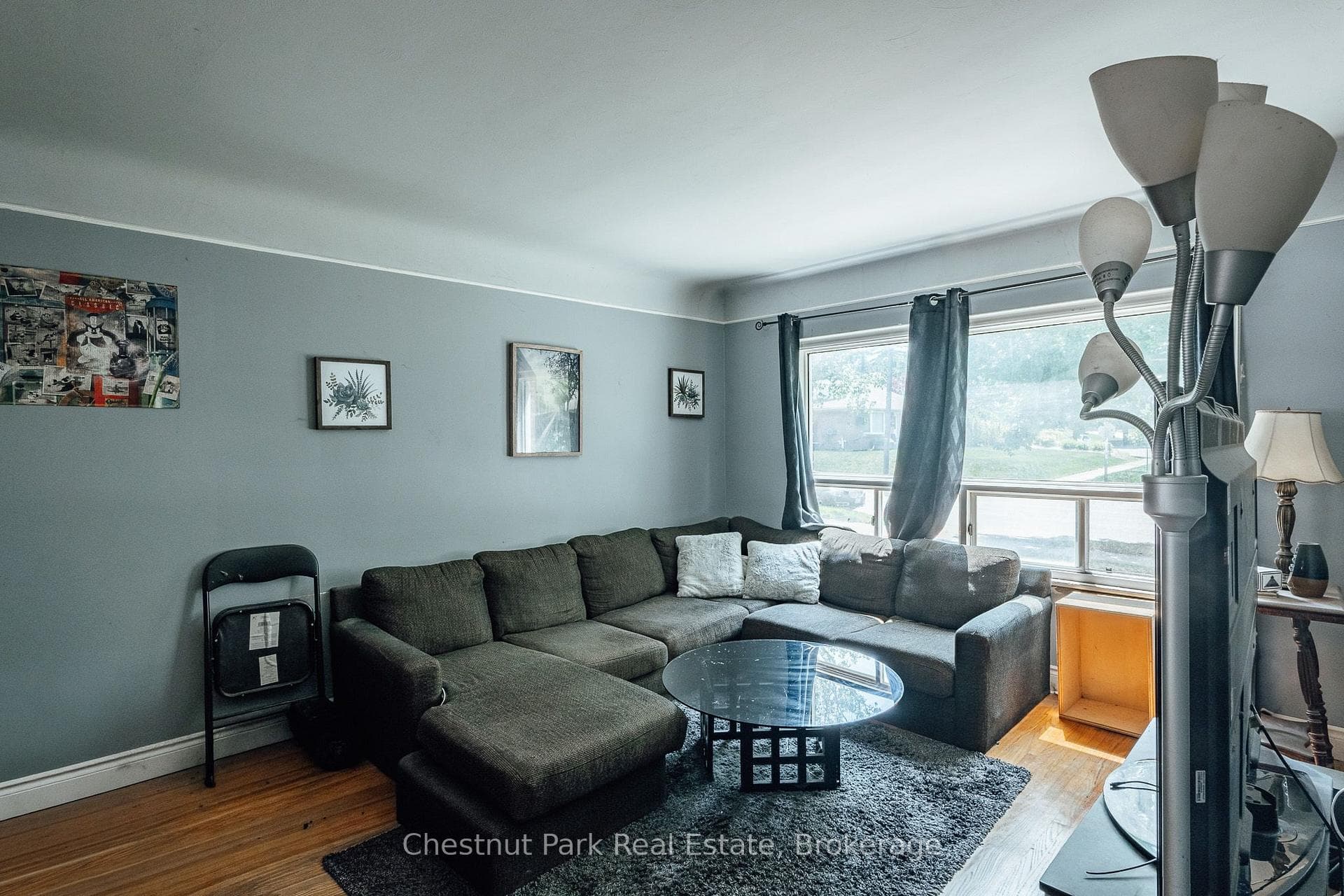 320 St Leger Street photo 13
