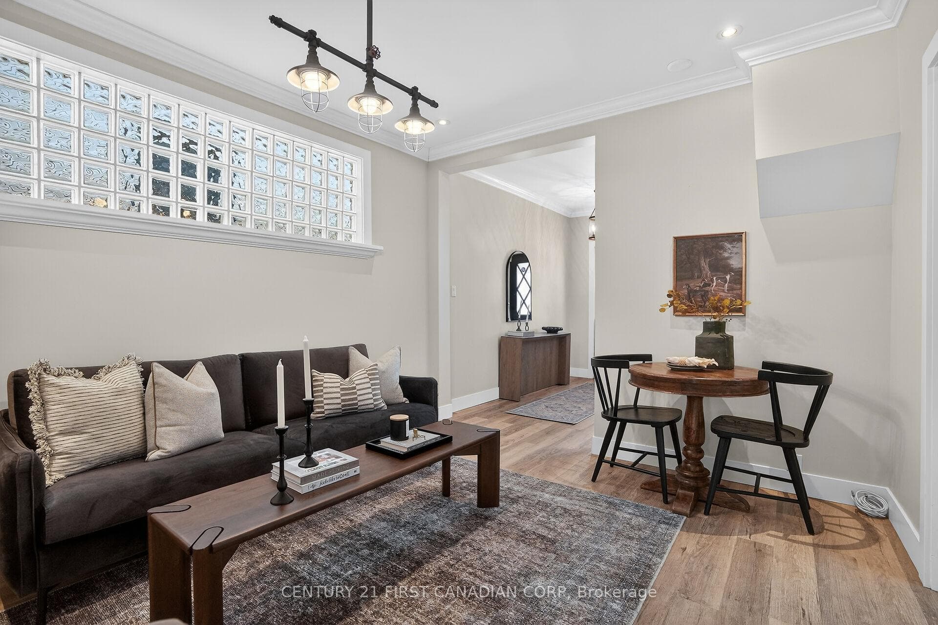 150 Colborne Street photo 10