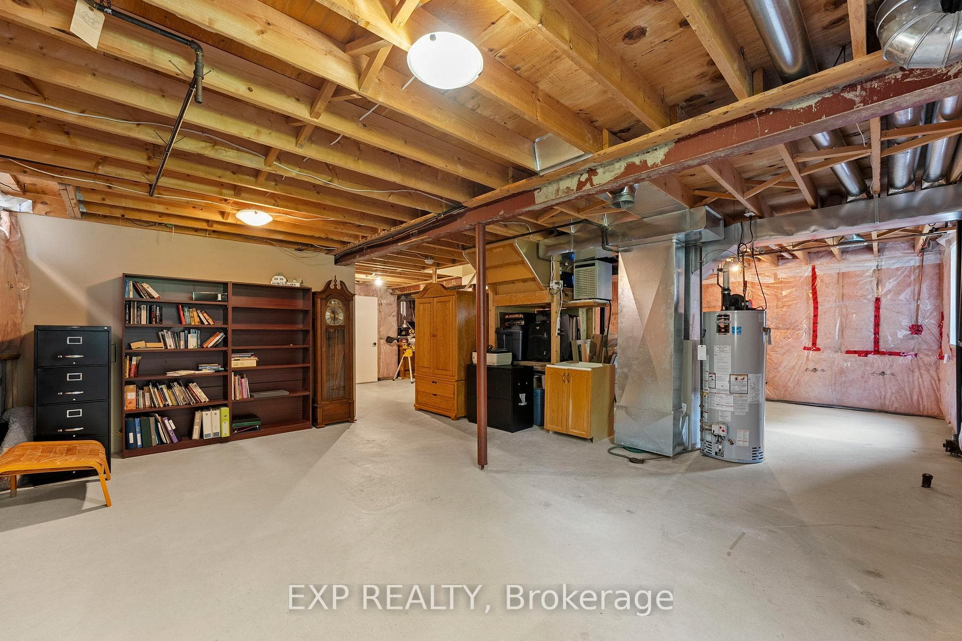 809 Surin Court photo 36