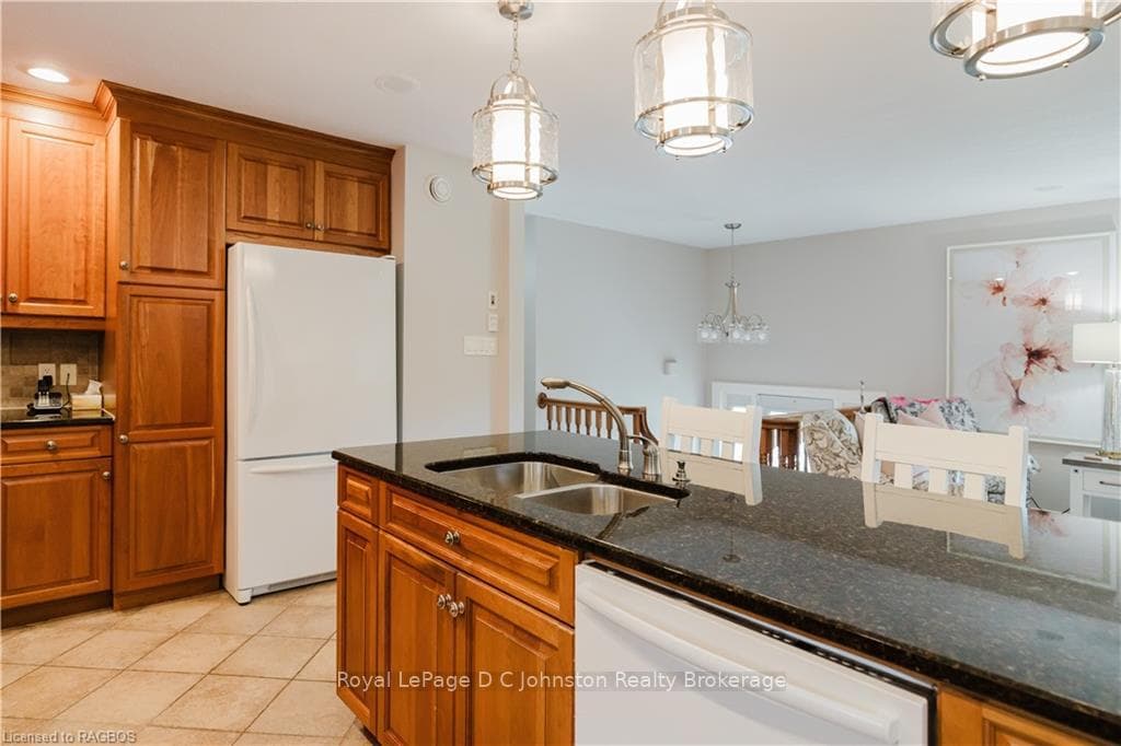59 POTTAWATOMIE Drive photo 8