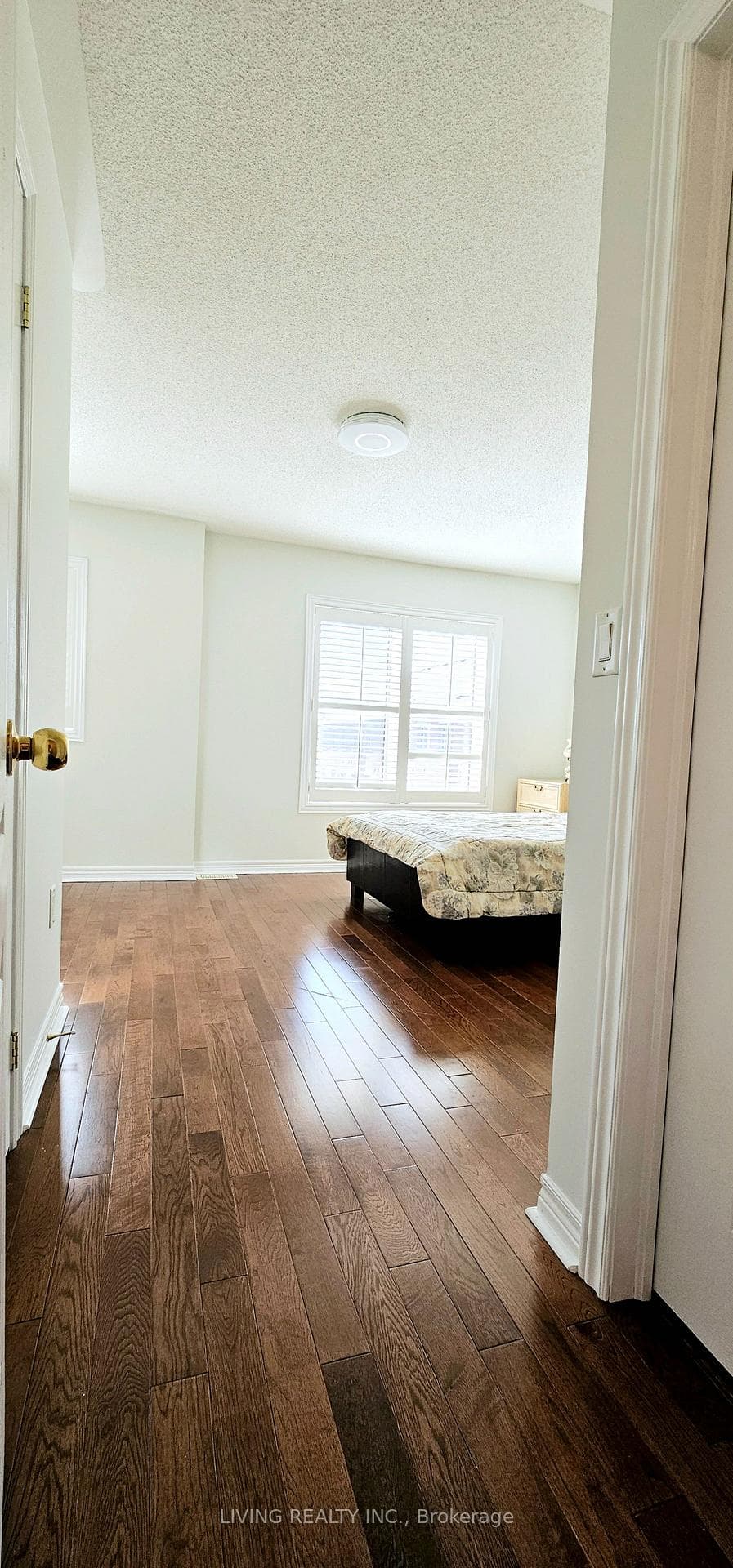 9133 Bayview Avenue Unit 18 photo 17