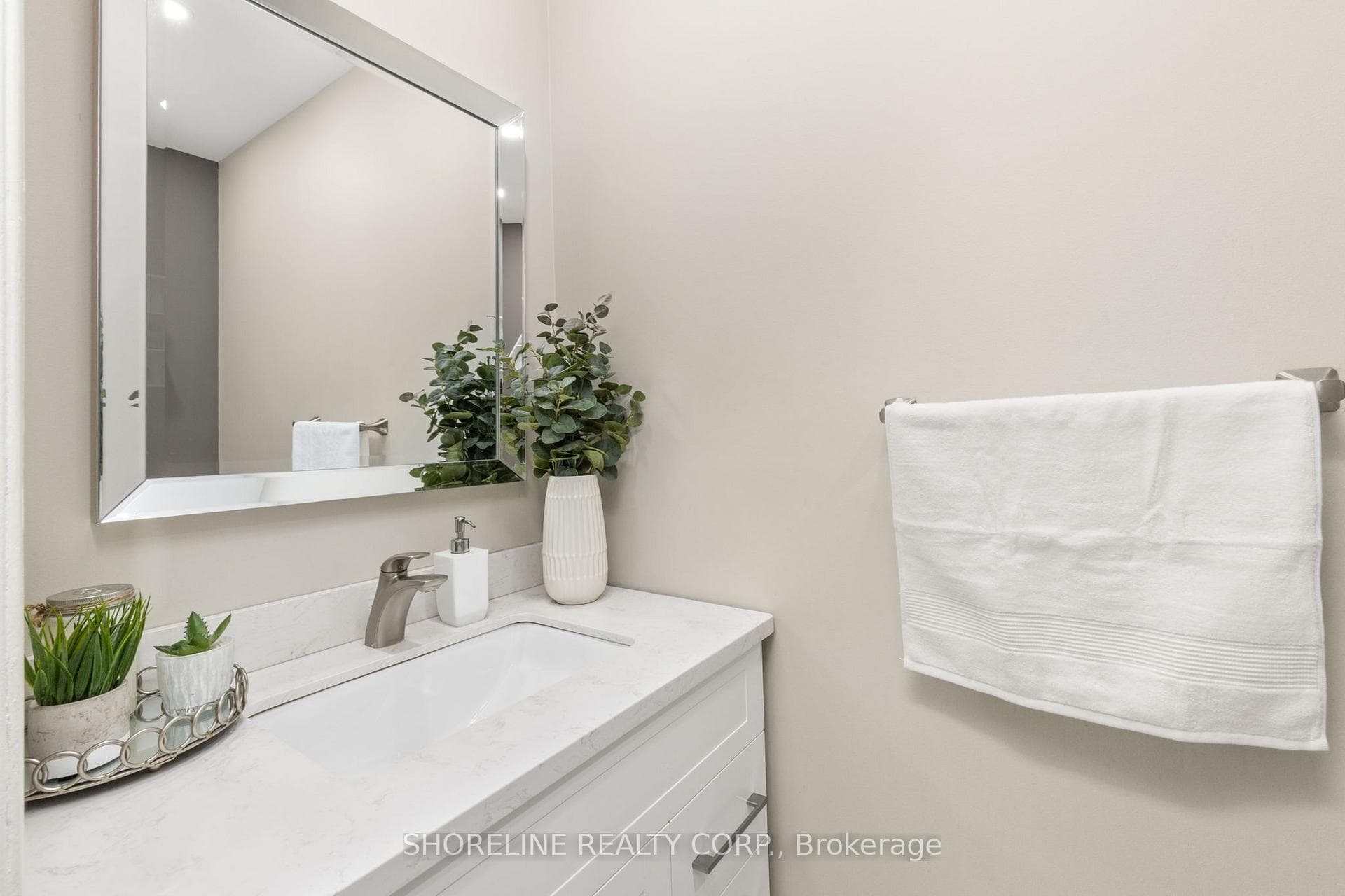 1689 Copseholm Trail photo 38