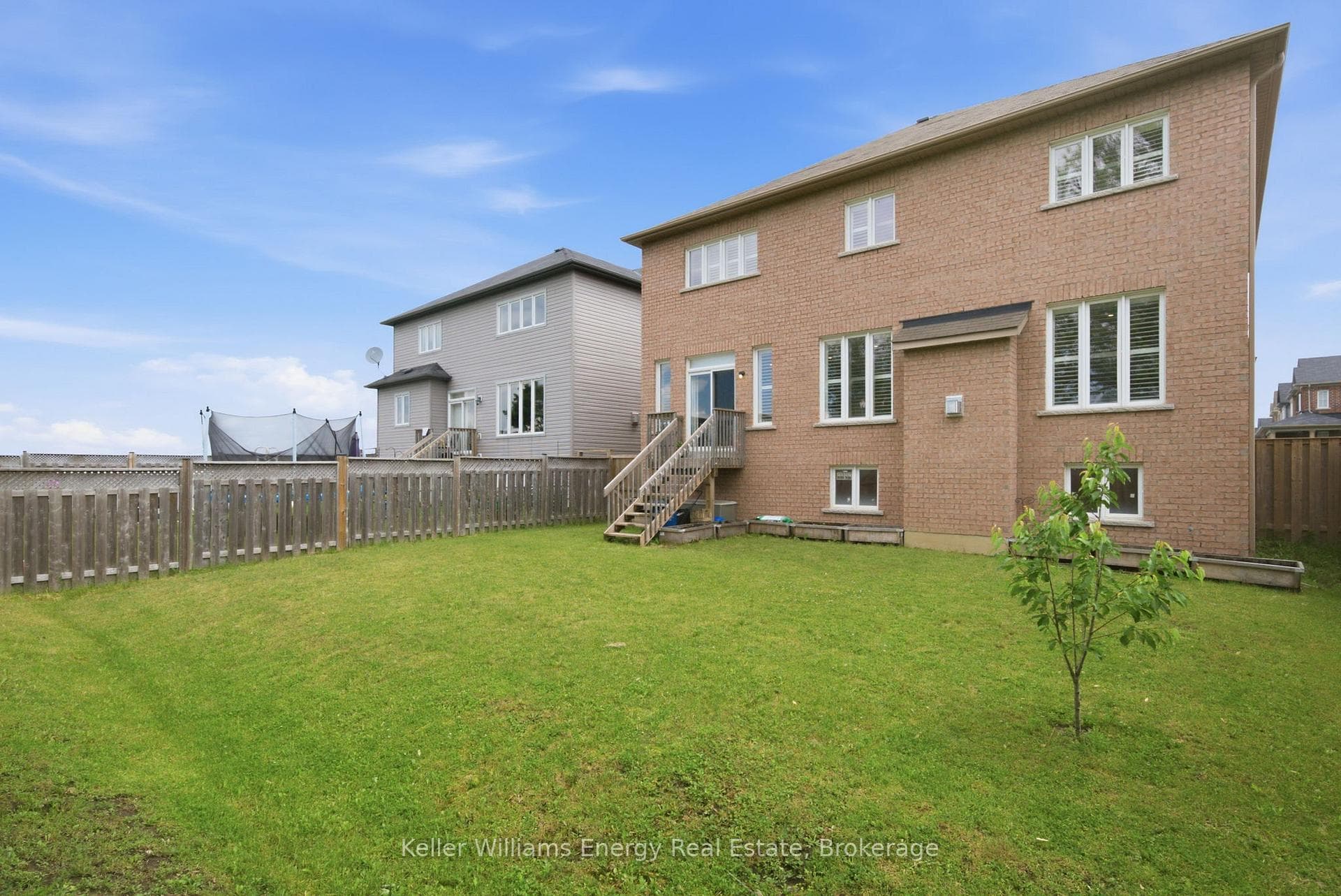 26 Sunderland Meadows Drive photo 32