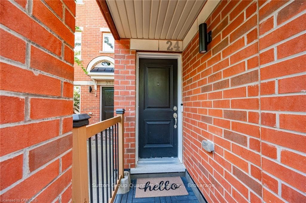 15 HAYS Boulevard Unit 24 photo 2