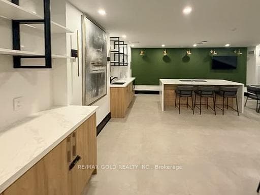 3700 Kaneff Crescent Unit 2101 photo 42