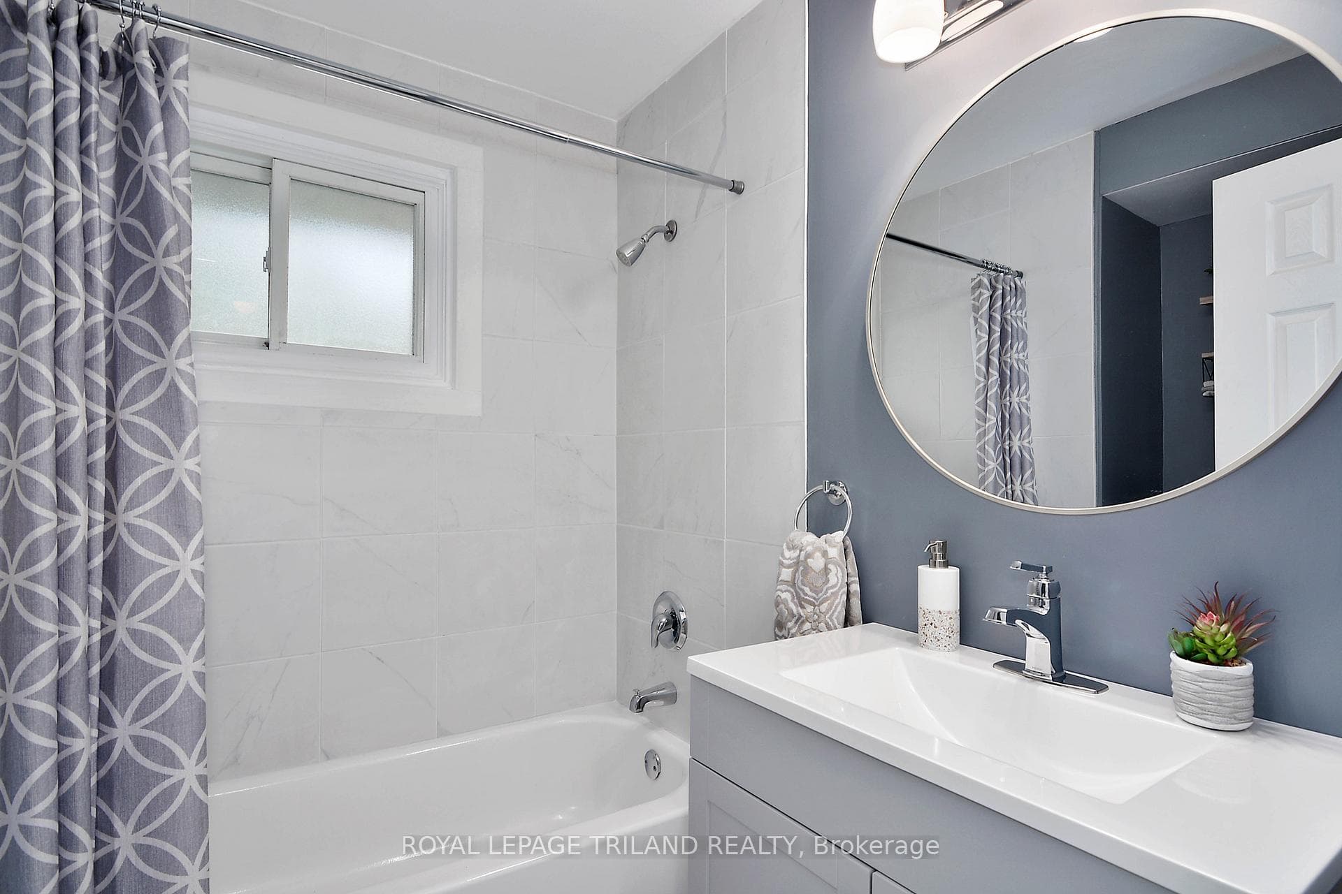 111 Gladstone Avenue photo 11