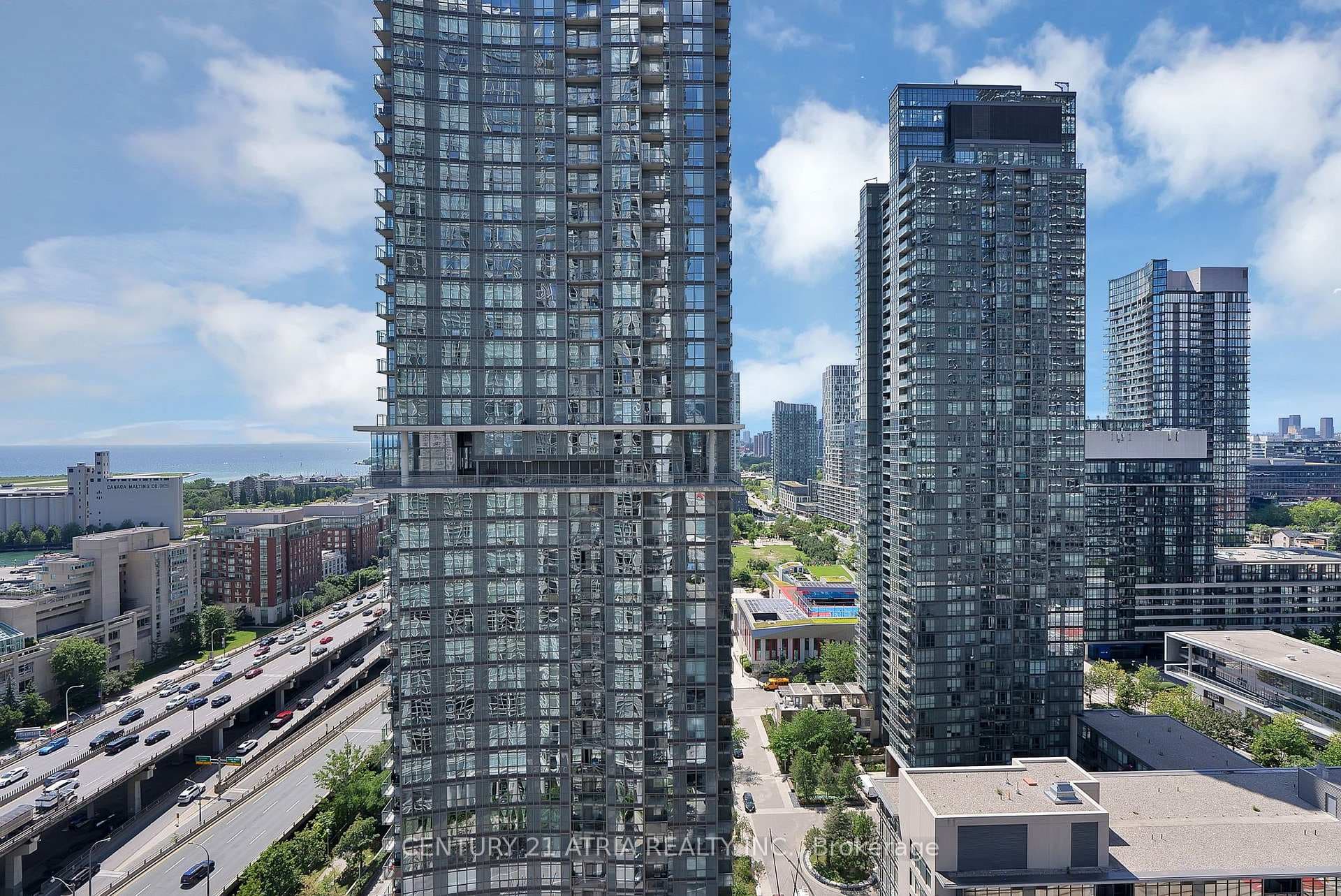 35 Mariner Terrace Unit 2702 photo 19