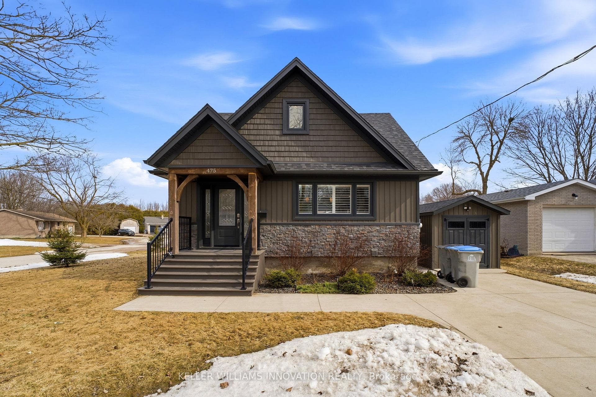 475 Campbell Street photo 5