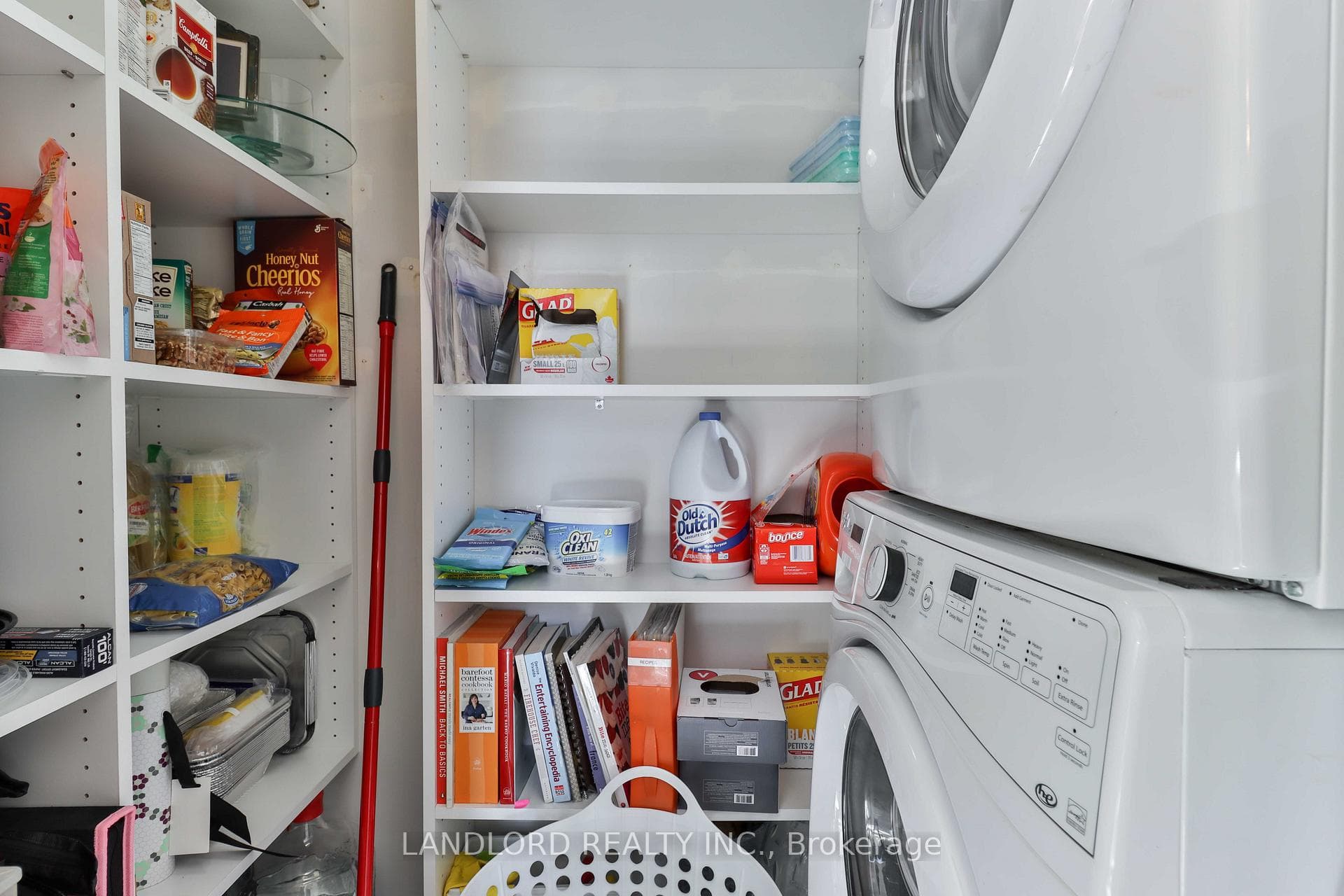 278 Bloor Street Unit 1801 photo 17