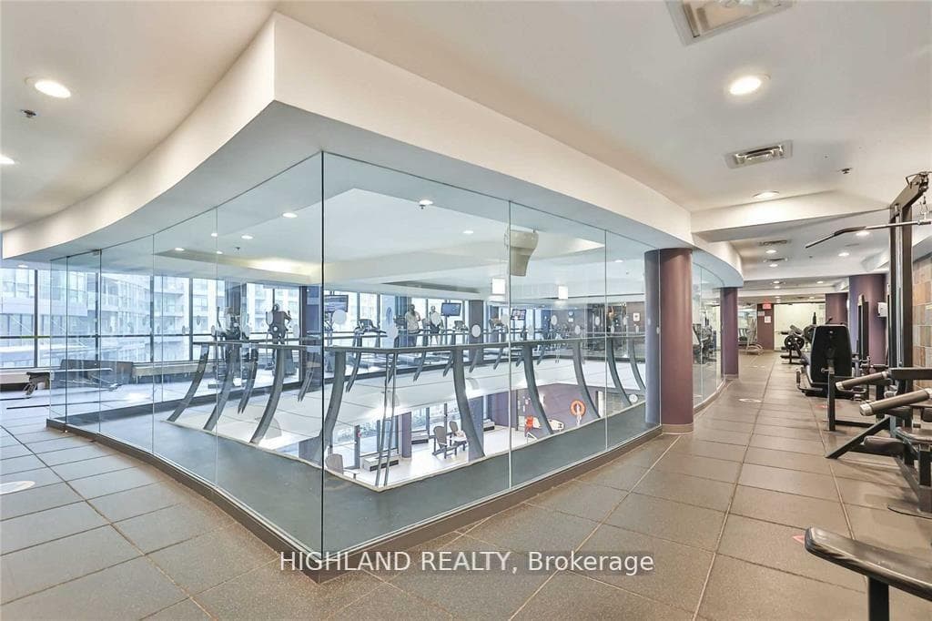231 Fort York Boulevard Unit 423 photo 20