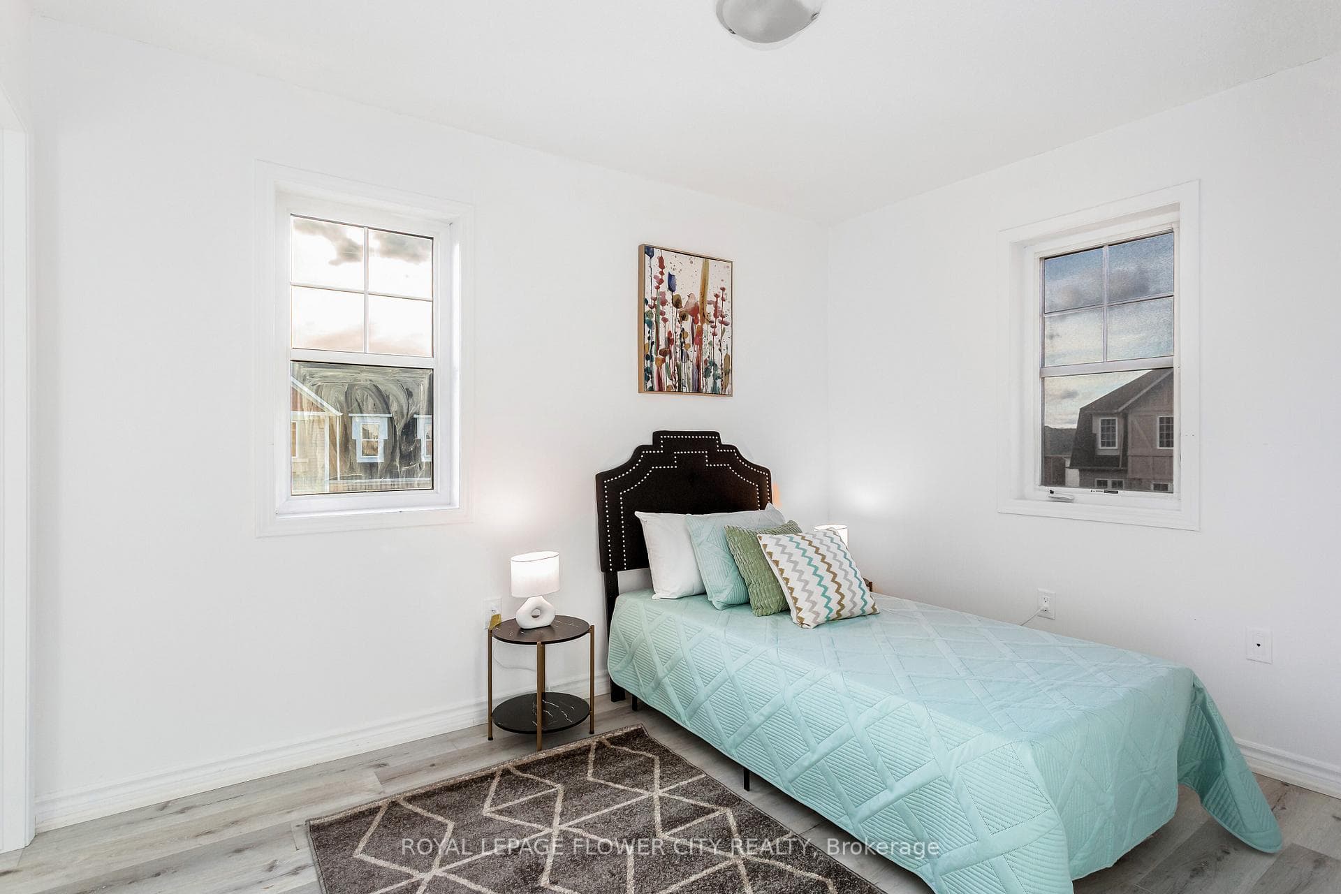 41 Vanhorne Close photo 42