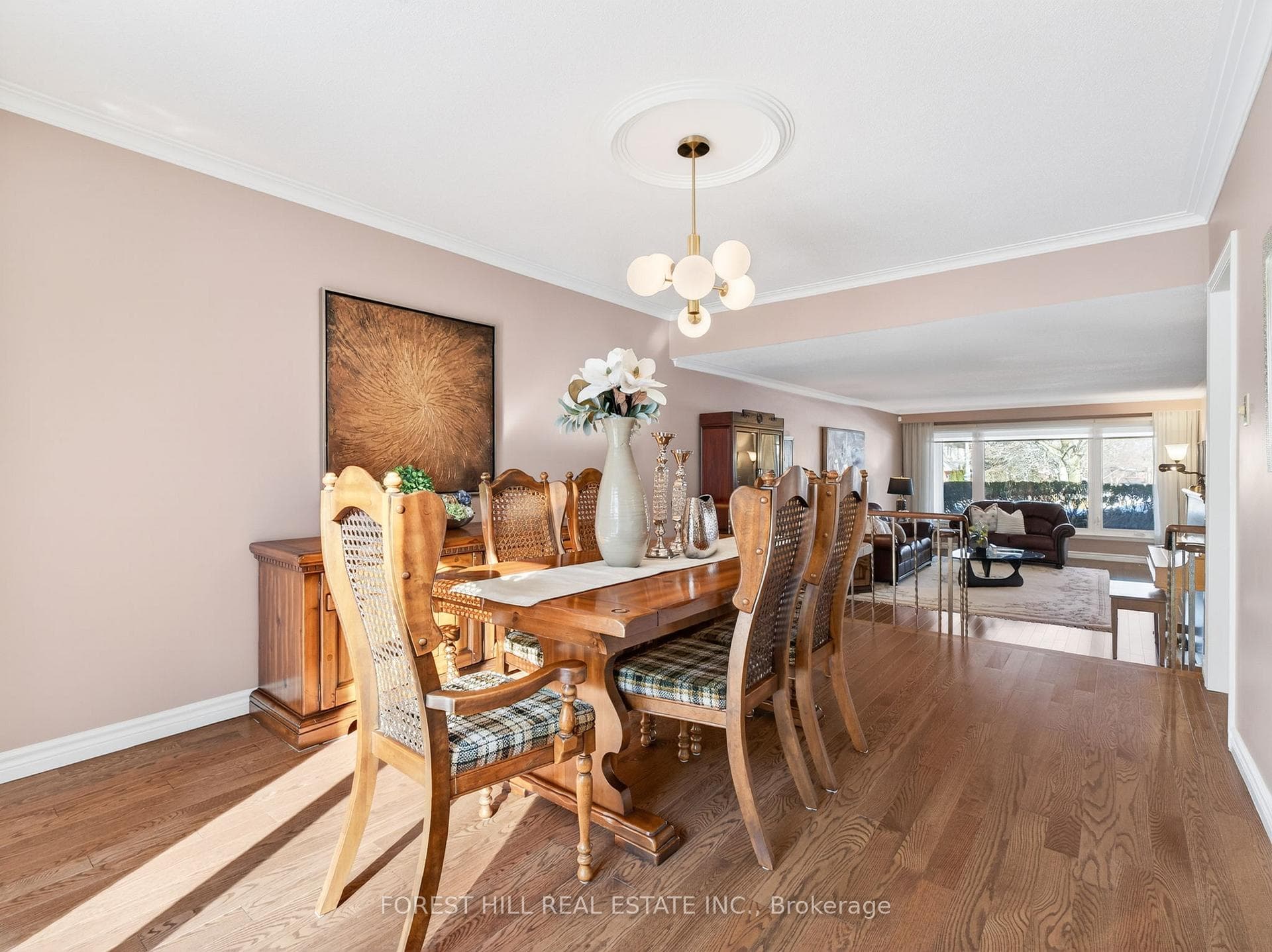 694 Conacher Drive photo 11