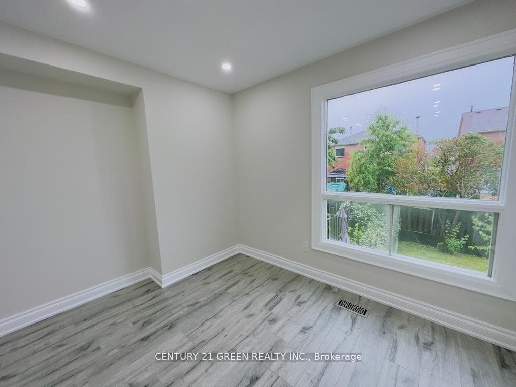24 Sullivan Drive photo 18