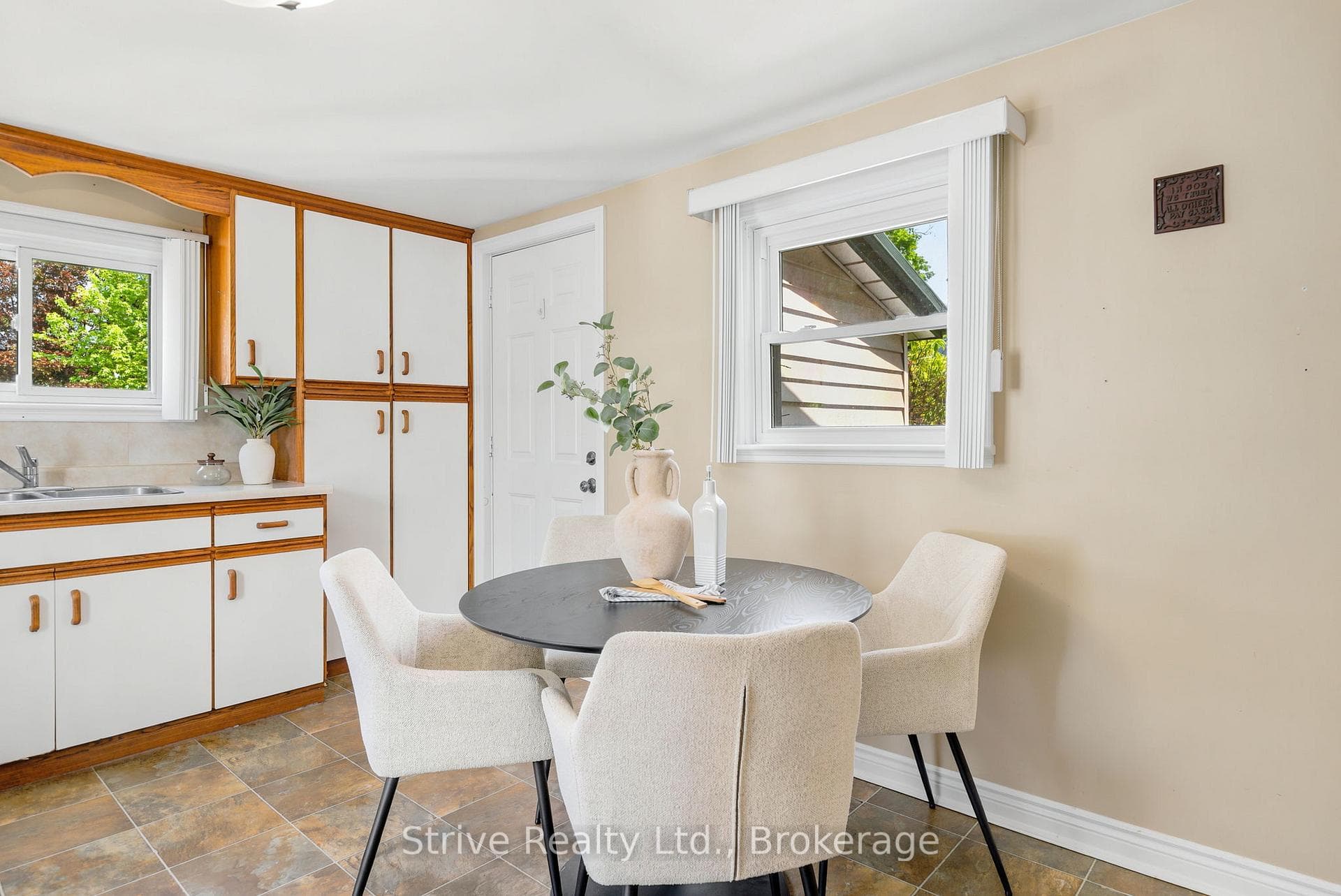 158 Stuart Street photo 13