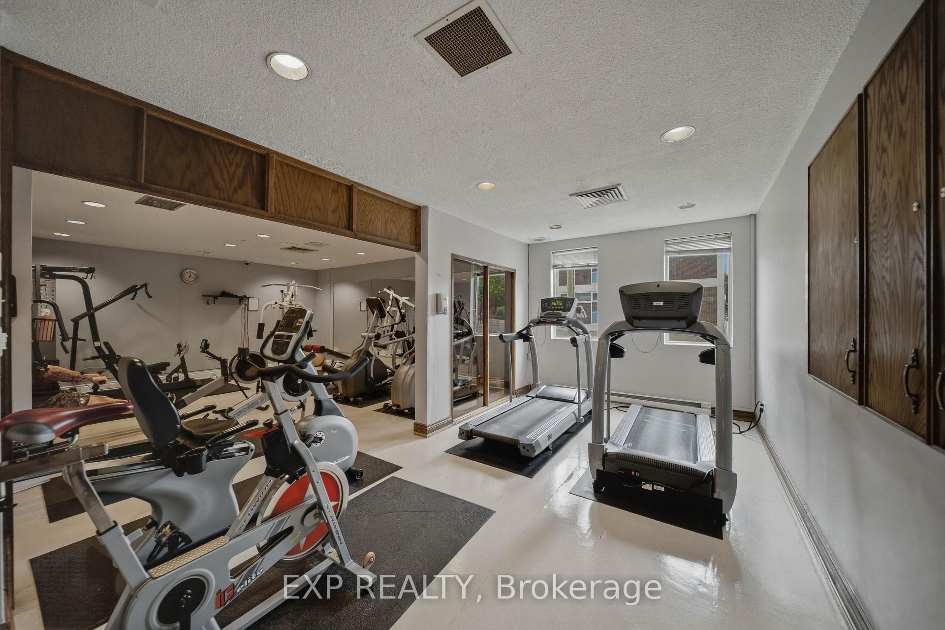 530 Laurier Avenue Unit 1008 photo 20