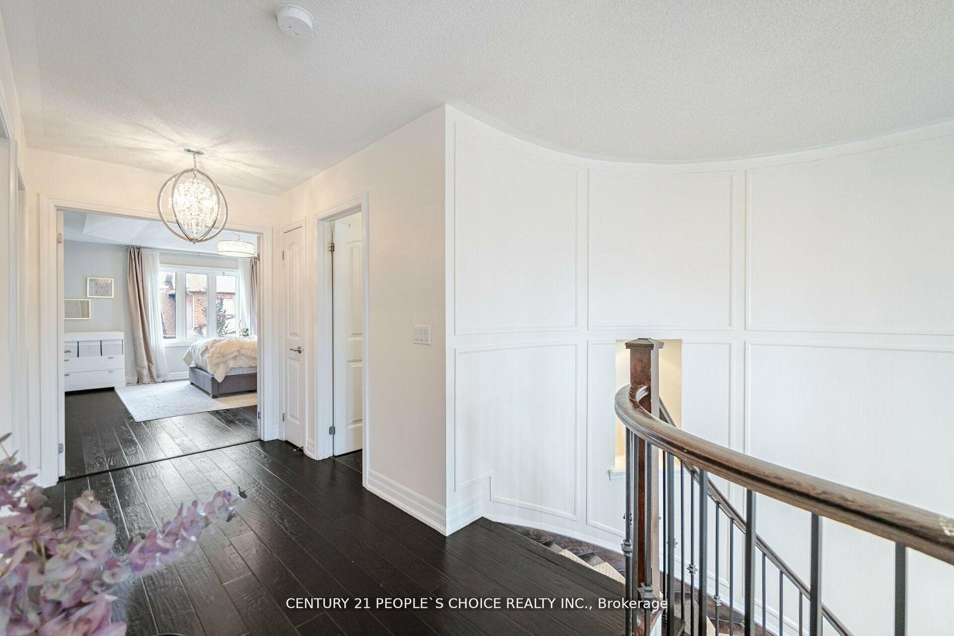 99 Scott Boulevard photo 15