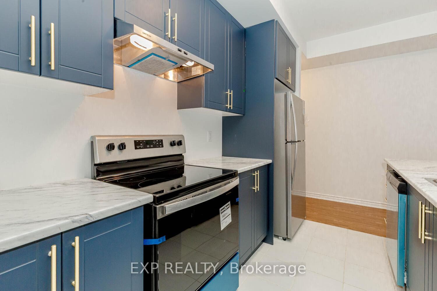 21 SPRINGDALE Avenue photo 4