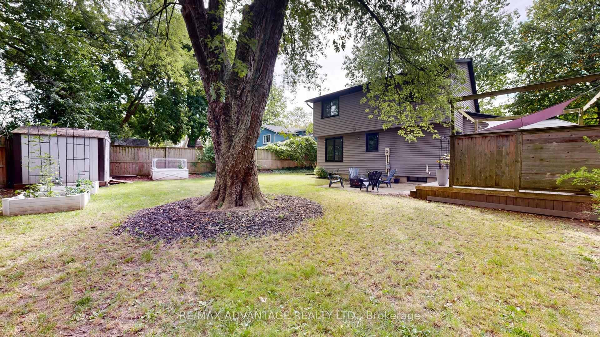 1580 Aldersbrook Road photo 39