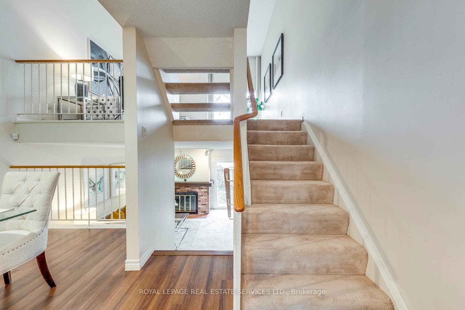 19 Dutch Myrtle Way photo 14