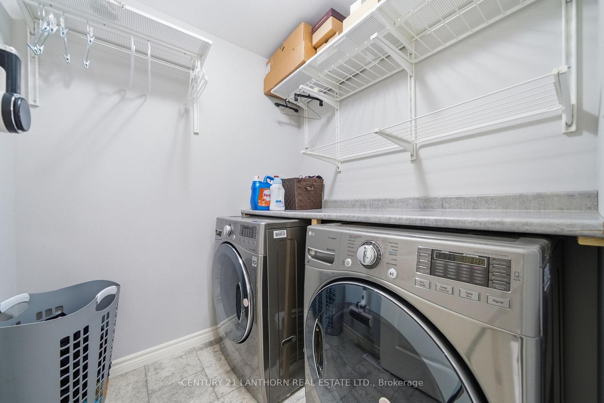 29 Sandhu Crescent photo 17