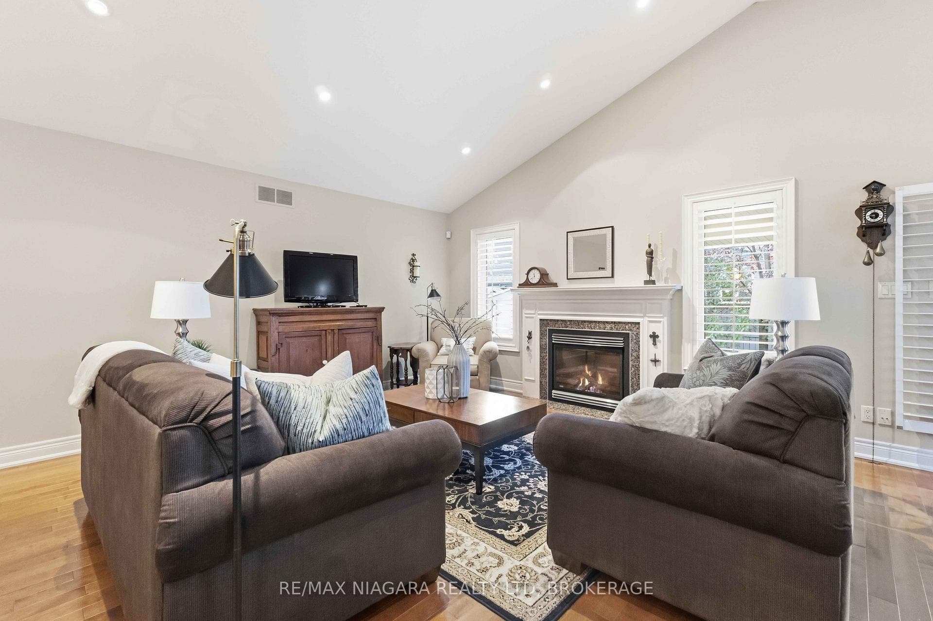 14 Nicholas Drive photo 7